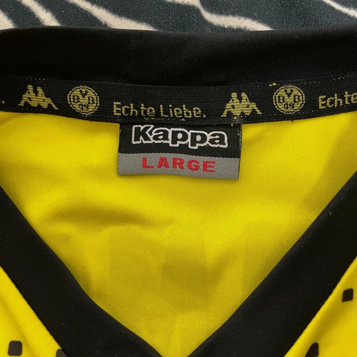 Kappa Puma 2011/12 Borussia Dortmund 15 Mats Hummels Jersey Size US L / EU 52-54 / 3 - 3 Thumbnail
