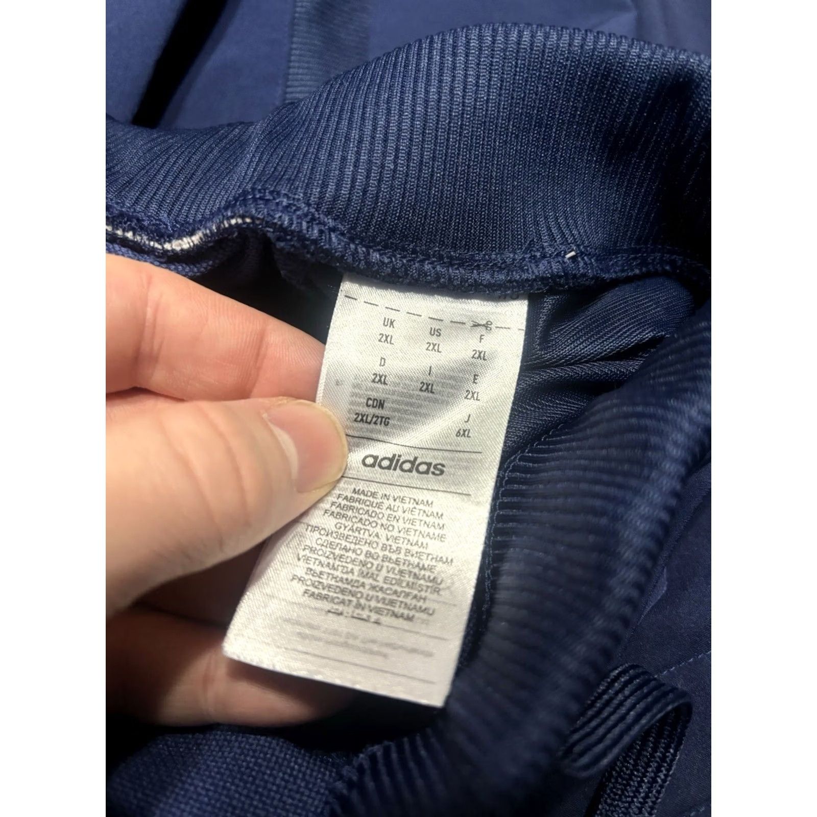 Adidas Adidas Shirt Dress Shirt Short Sleeve Overshirt 3XL Blue Regular Button Front Classic Sports University Mens Denim? Size US XXL / EU 58 / 5 - 6 Thumbnail