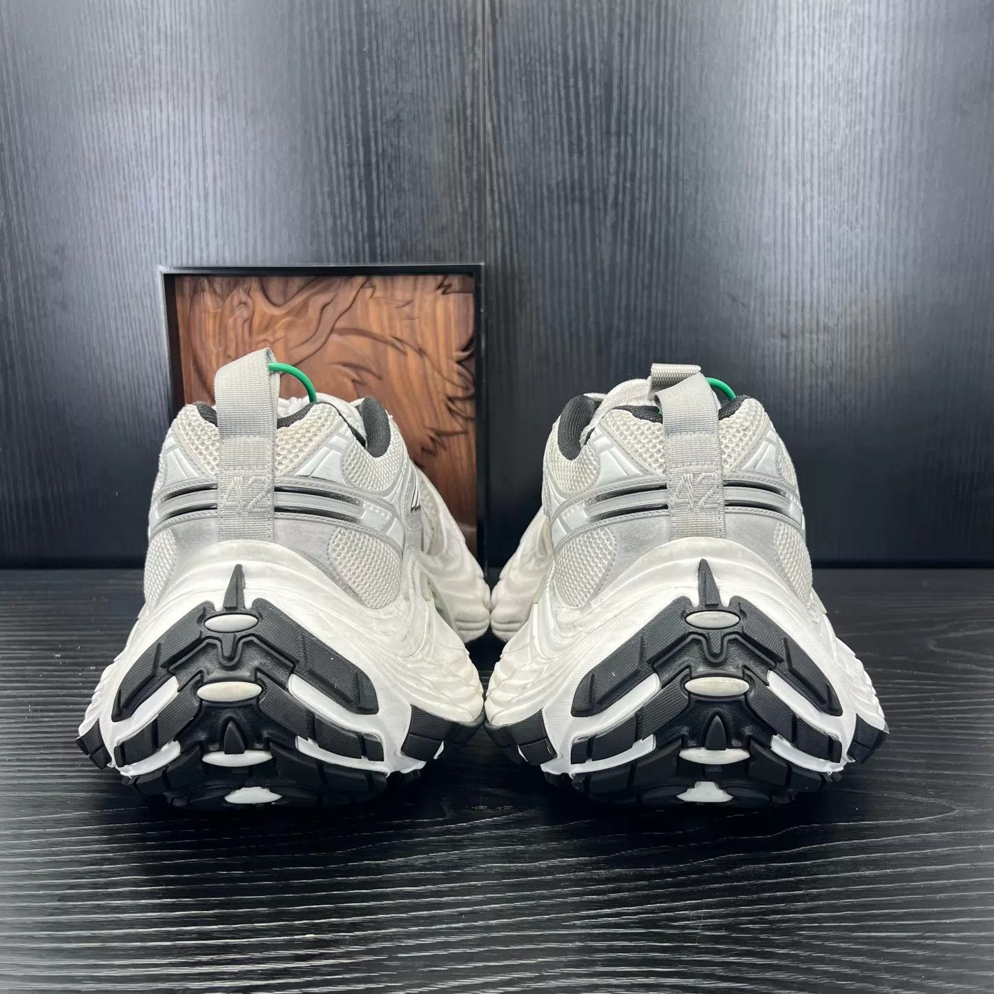 Balenciaga Balenciaga 10xl gray size 42 new Size US 9 / EU 42 - 5 Thumbnail