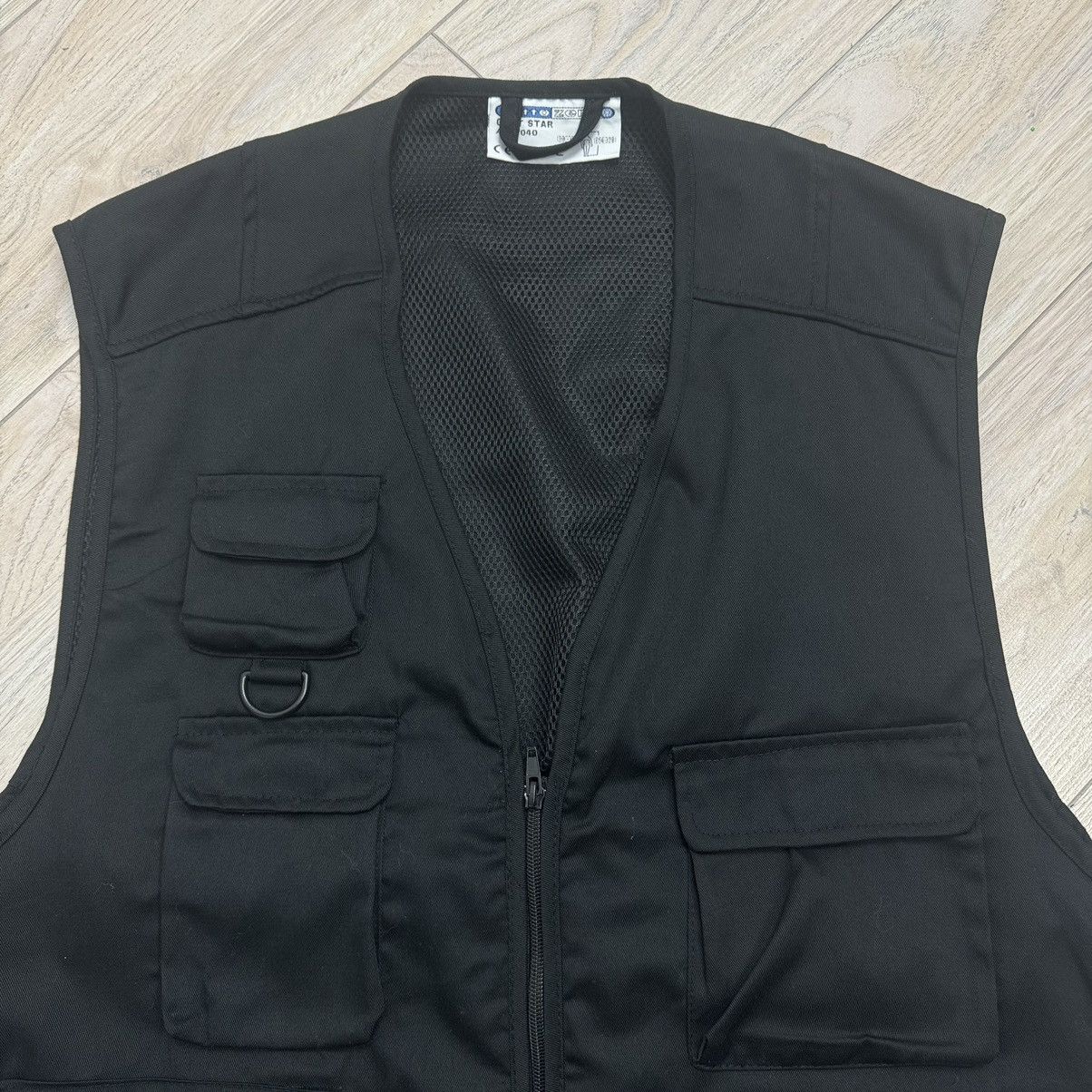 Vintage Vintage Multi Pocket Utility Unbranded Black Military Vest Size US L / EU 52-54 / 3 - 4 Thumbnail