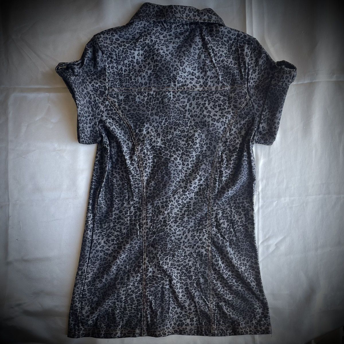 Japanese Brand Long Button Up Cheetah PRINT Size ONE SIZE - 2 Thumbnail