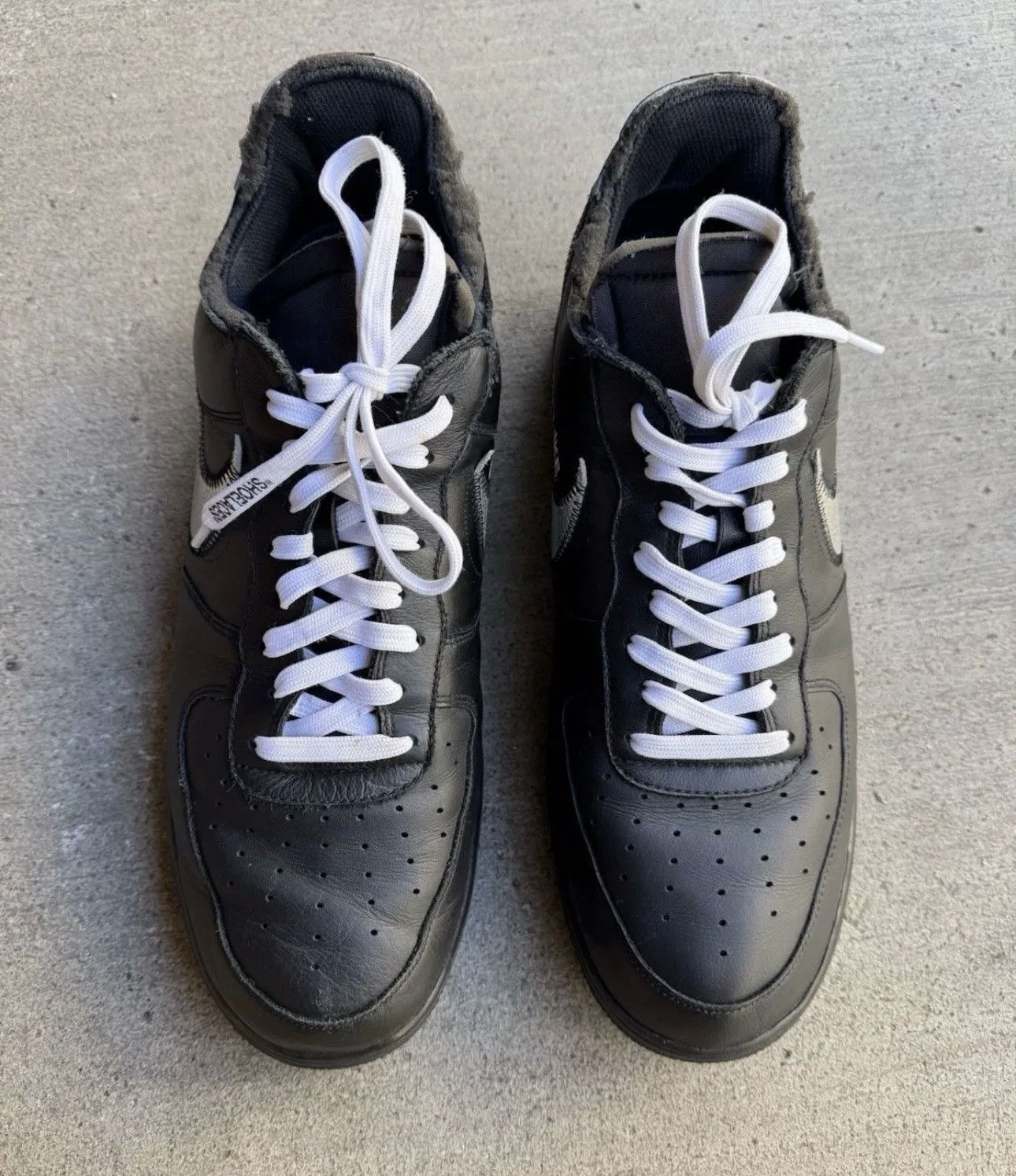 Nike OFF-WHITE X NIKE AIR FORCE 1 LOW MOMA SIZE 14 Size US 14 / EU 47 - 3 Thumbnail