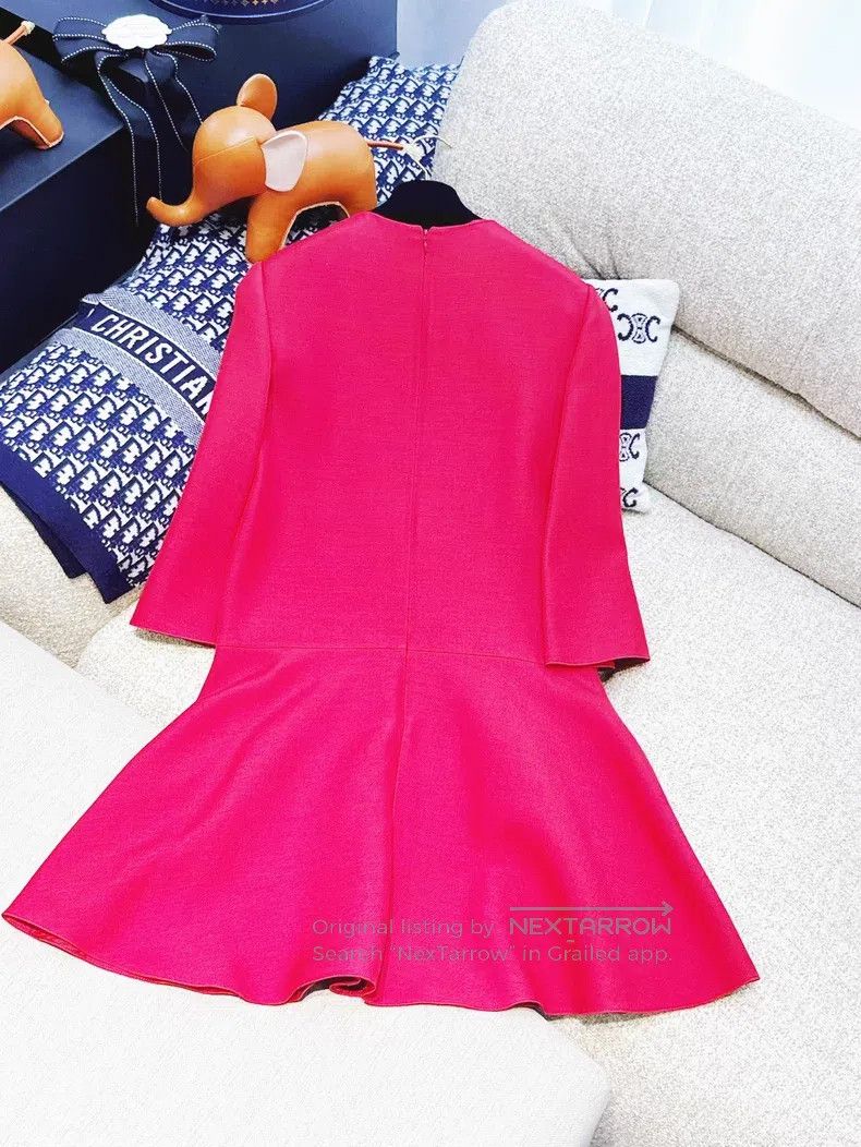 Valentino Valentino Rose red flared sleeve dress Size M / US 6-8 / IT 42-44 - 2 Thumbnail