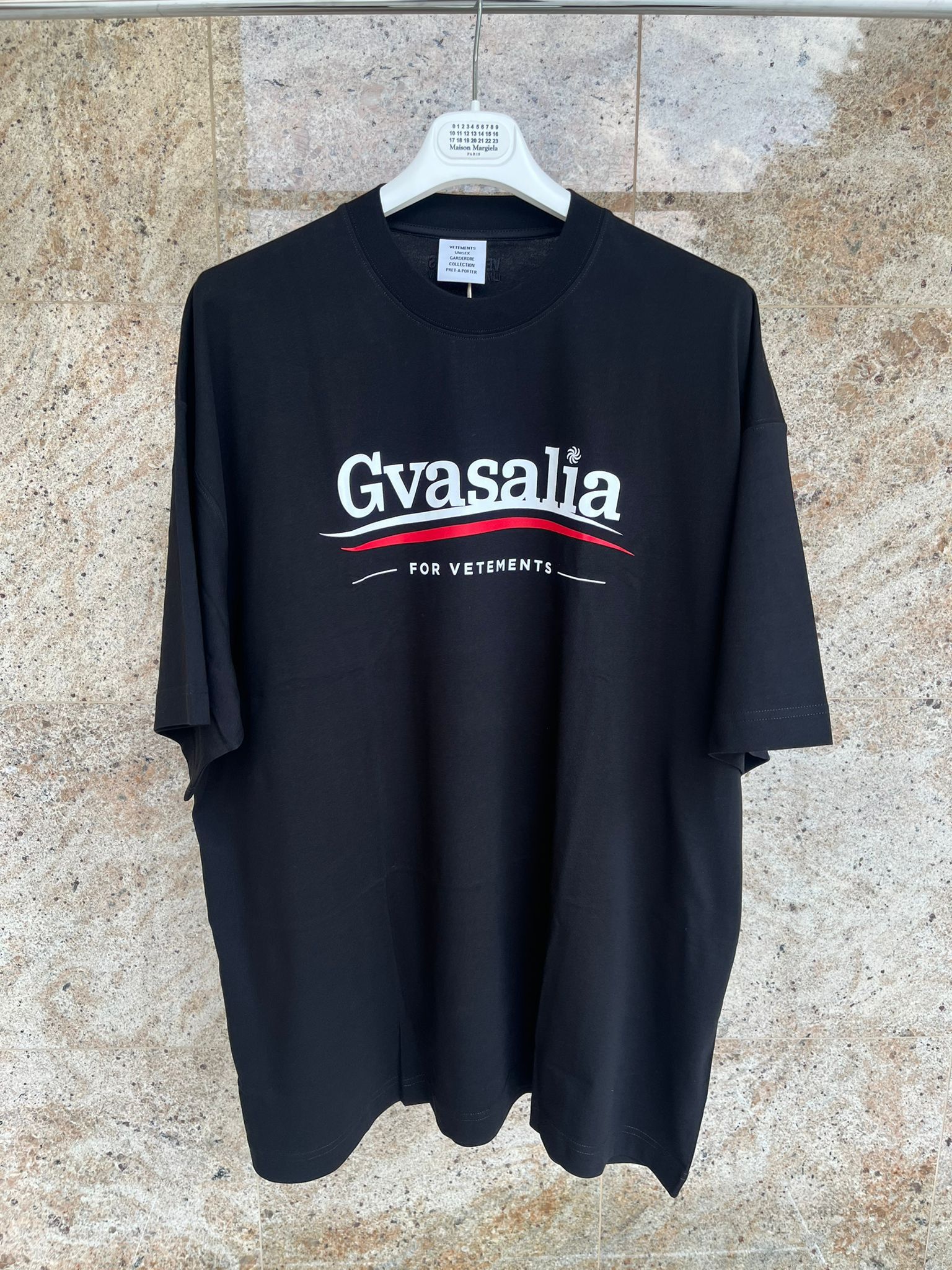 Image of Gvasalia For Vetements Logo T-Shirt Ss In Black, Men's (Size XL)