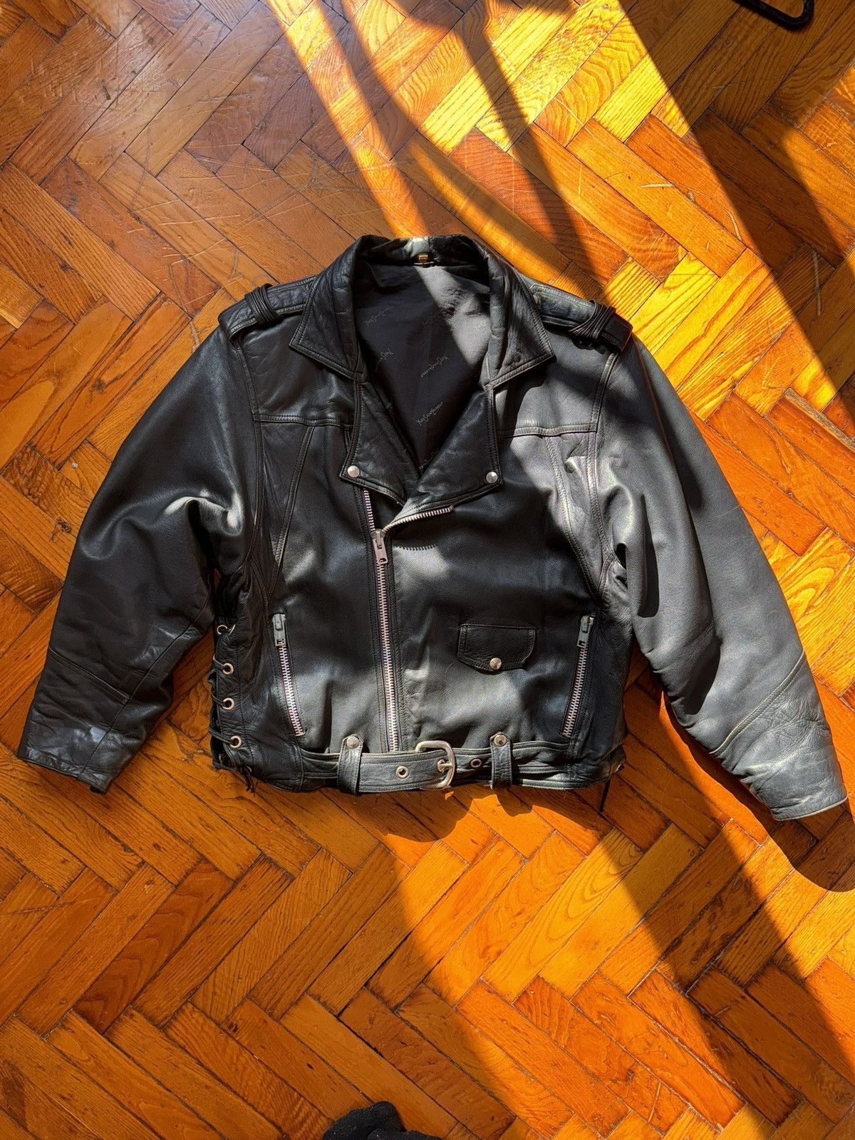 Yves Saint Laurent Yves saint Laurent jacket model Perfecto Size US L / EU 52-54 / 3 - 1 Thumbnail