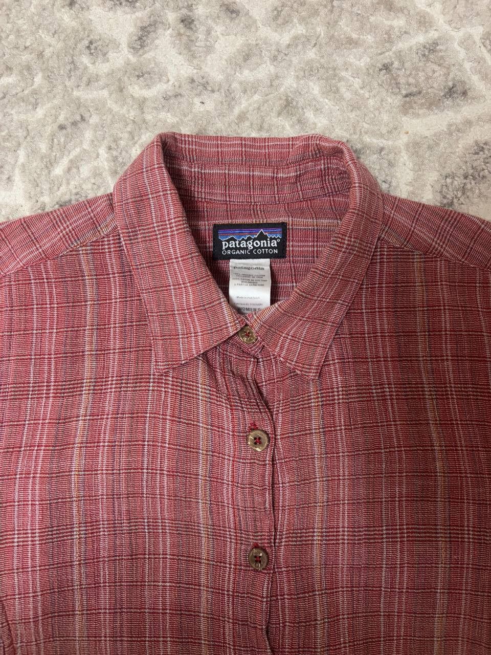 Patagonia Patagonia Women's Short Sleeve Organic Blend Shirt, 10, Red Size L / US 10 / IT 46 - 11 Thumbnail