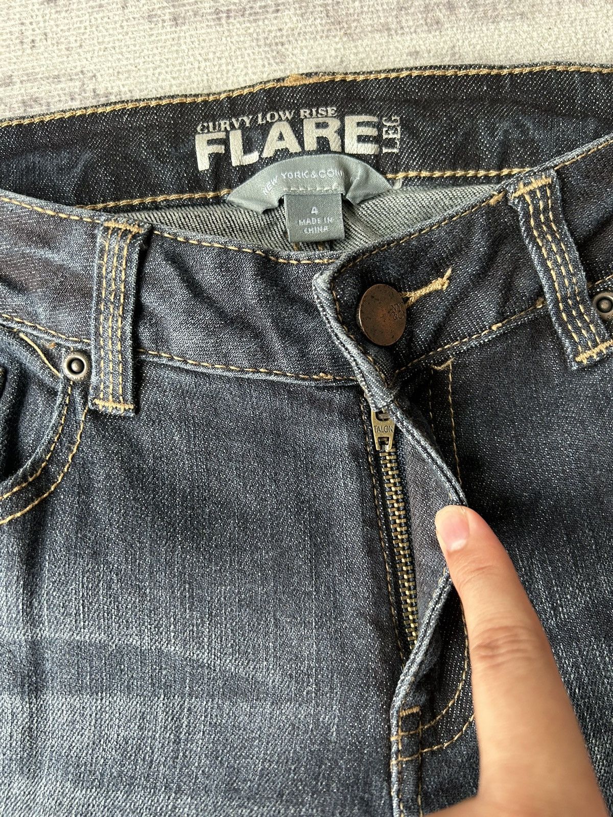 If Six Was Nine Super Flared New York Jeans Size US 29 - 8 Thumbnail