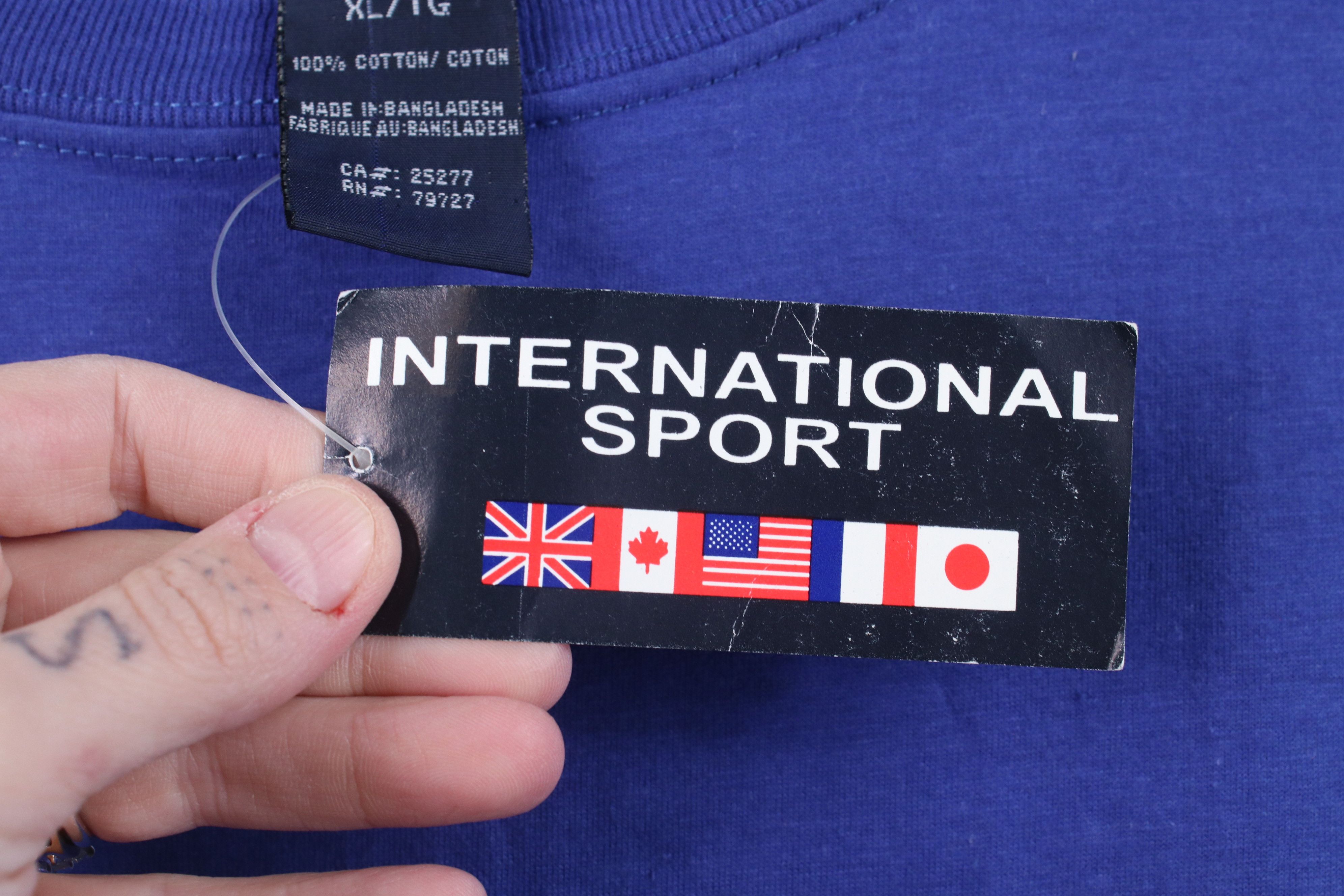 Vintage Deadstock Vintage 90s Streetwear Toronto Canada T-Shirt Blue Size US XL / EU 56 / 4 - 6 Thumbnail