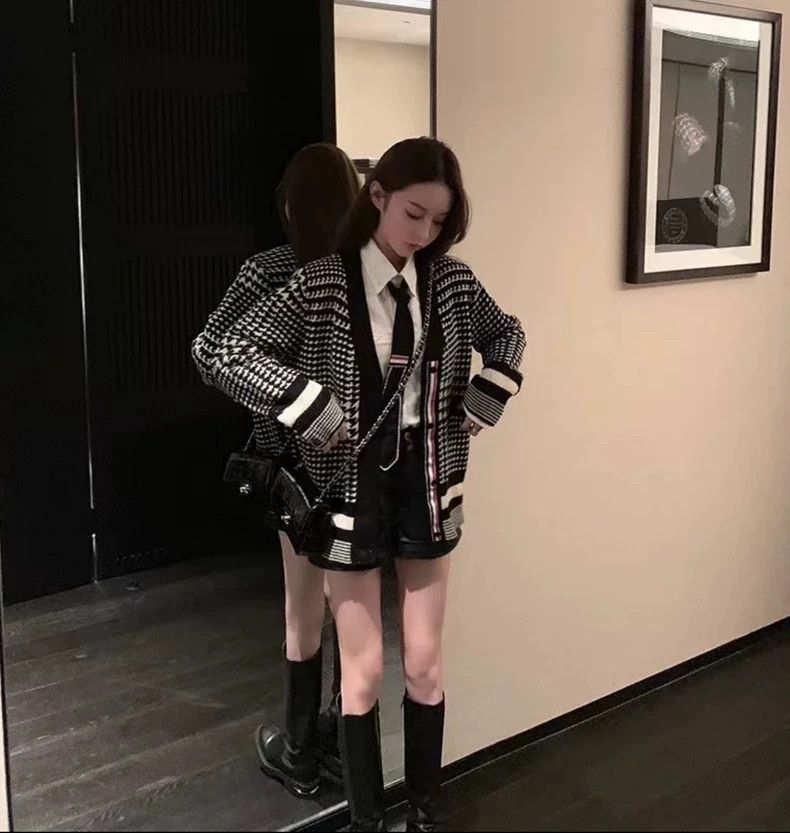Thom Browne Thom browne Classic checkered coat 2503-Nextarrow Size M / US 6-8 / IT 42-44 - 9 Thumbnail
