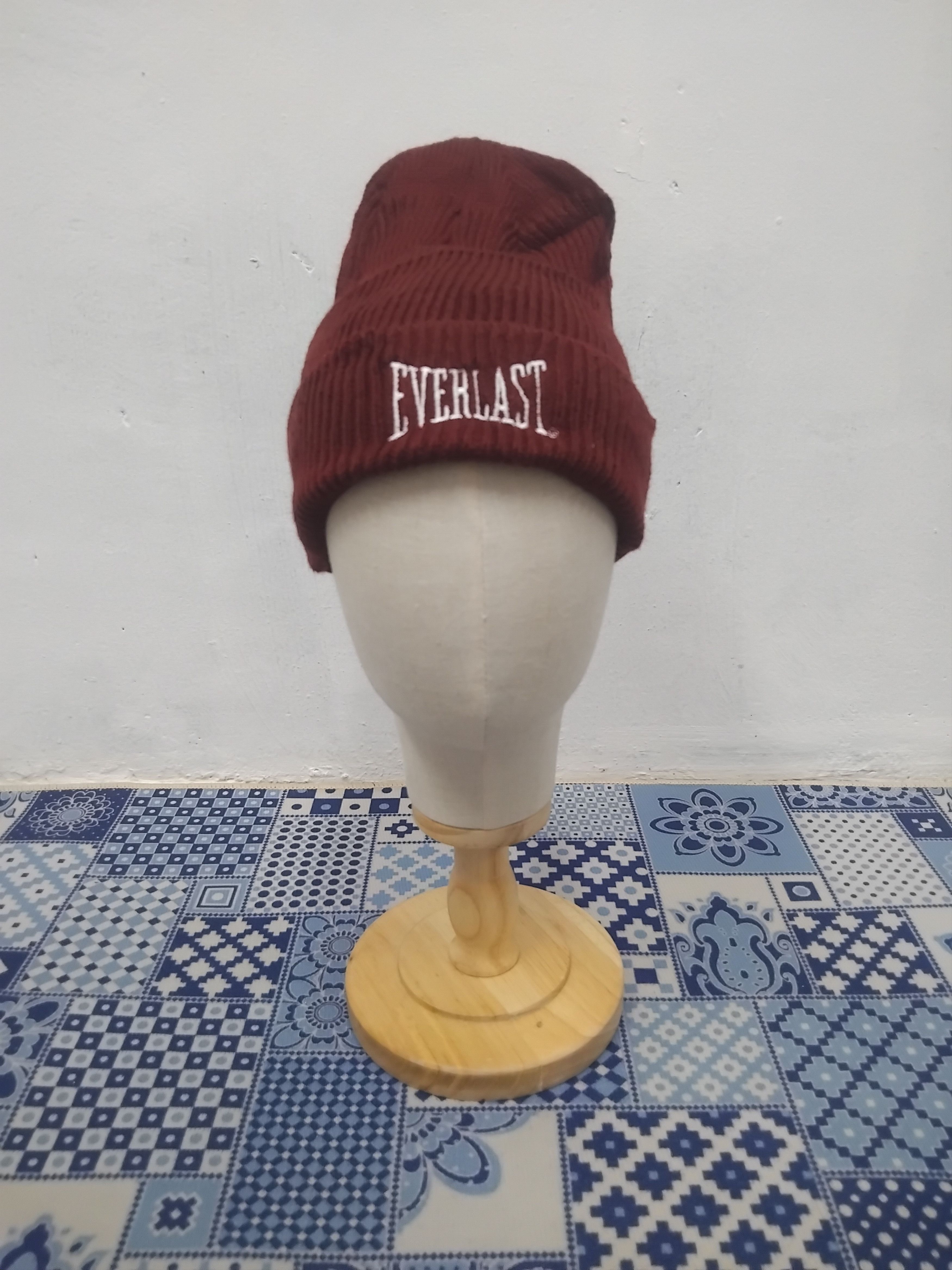 Japanese Brand 💥Everlast maroon beanie Size ONE SIZE - 1 Thumbnail