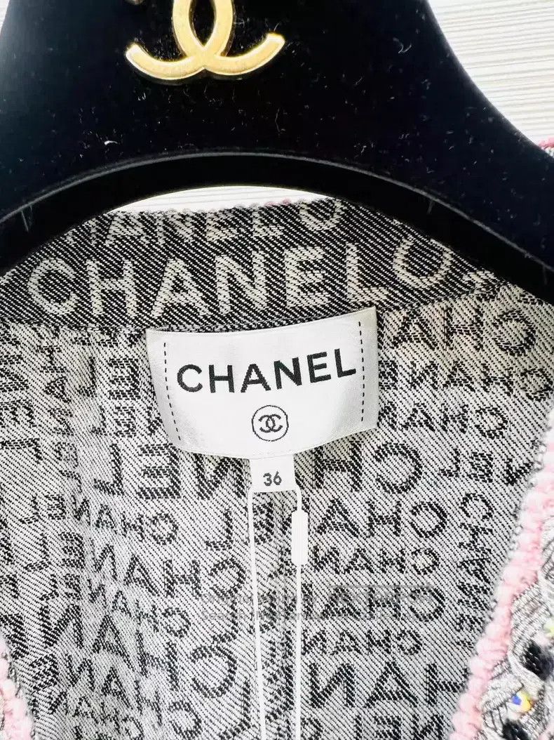 Chanel Chanel 24C colourful small flowers full of English alphabe Size XS / US 0-2 / IT 36-38 - 4 Thumbnail