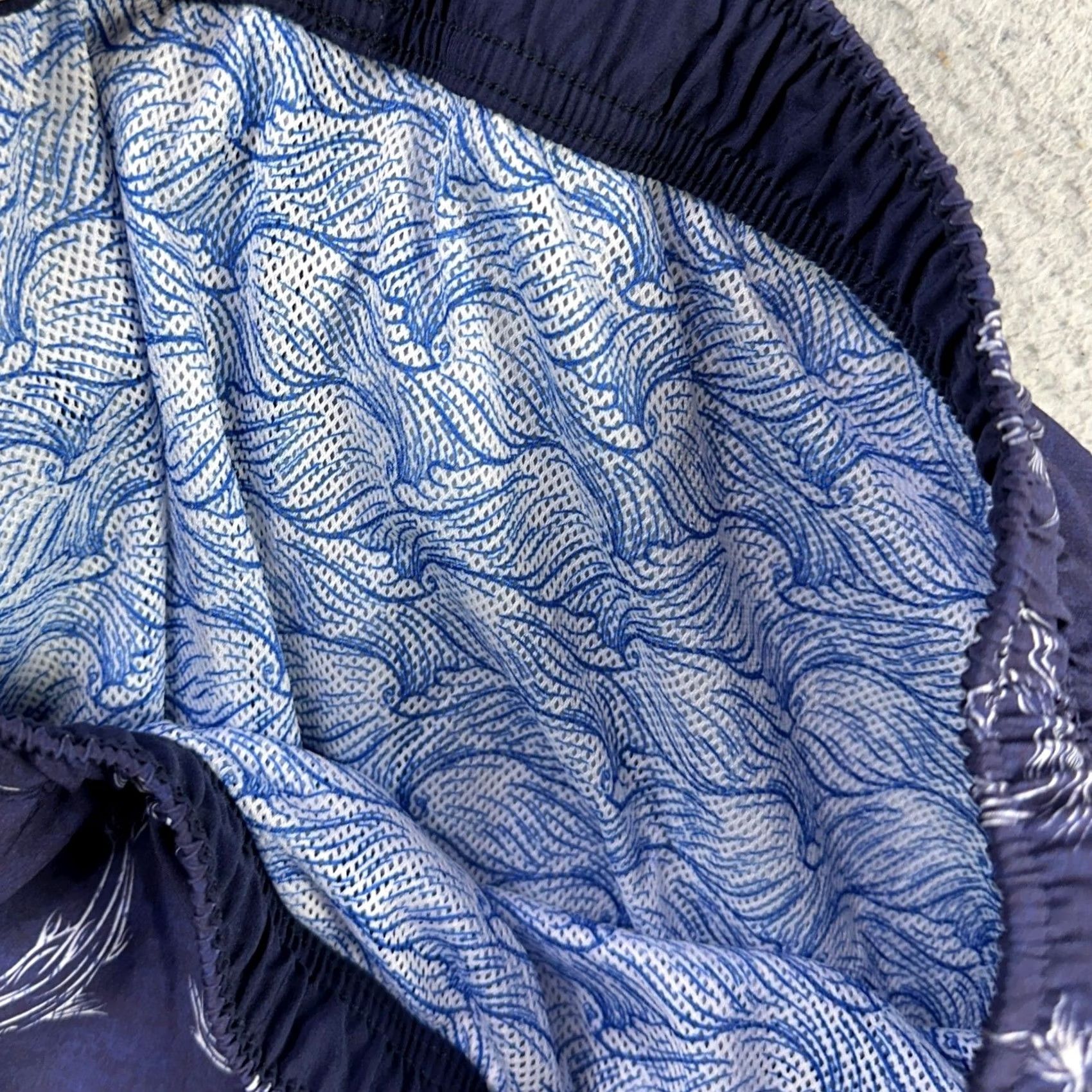 Peter Millar Peter Millar Seaside Swim Trunks Mens Large Blue Koi Fish Print Board Shorts Size US 33 - 4 Thumbnail