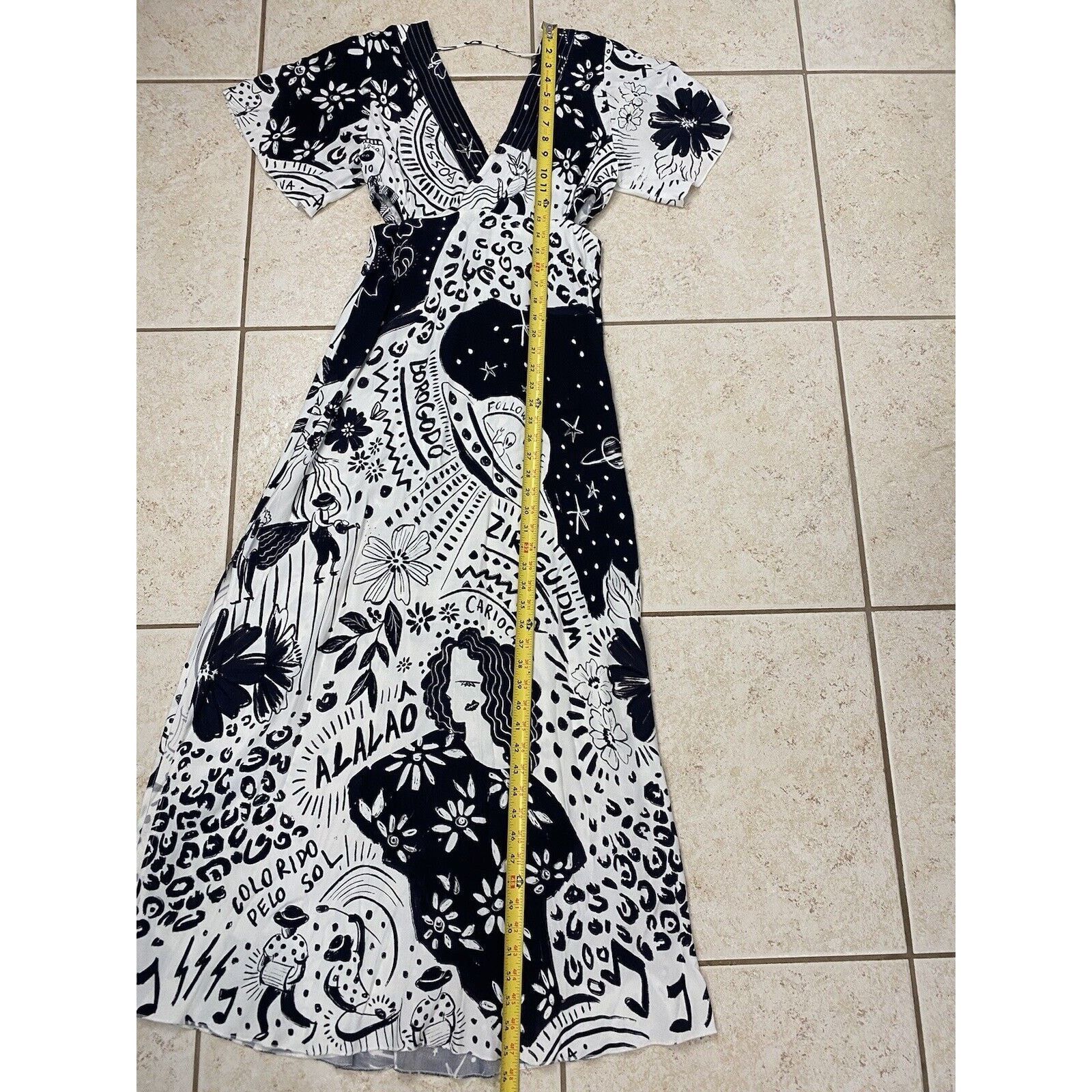 Farm Rio Farm Rio Maxi Dress V-Neck Black White Alien UFO Tropical Size S / US 4 / IT 40 - 15 Thumbnail