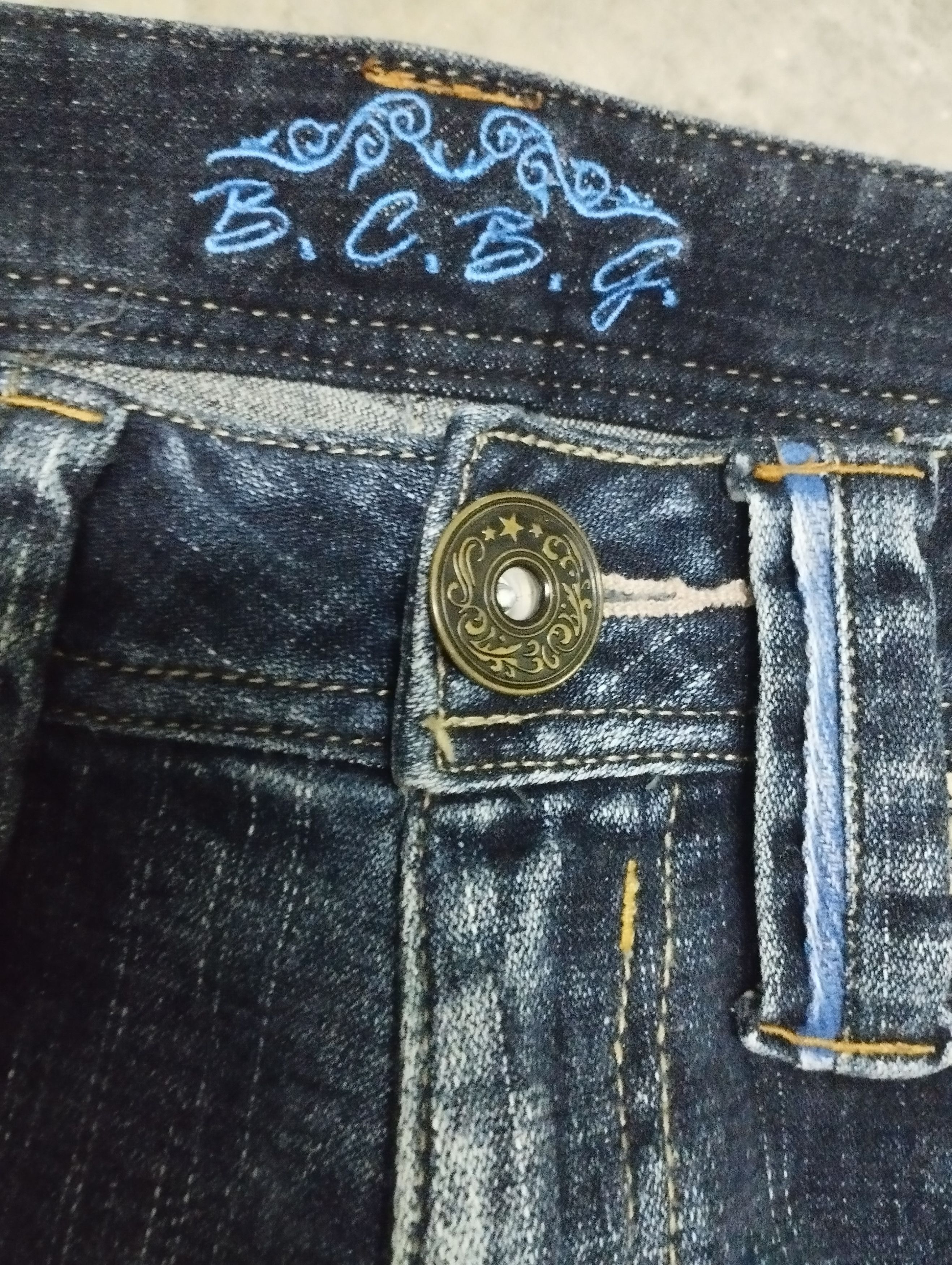 Tornado Mart Flare Jeans BCBG Stone Wash Stretch Bootcut Jeans Size US 27 - 8 Thumbnail