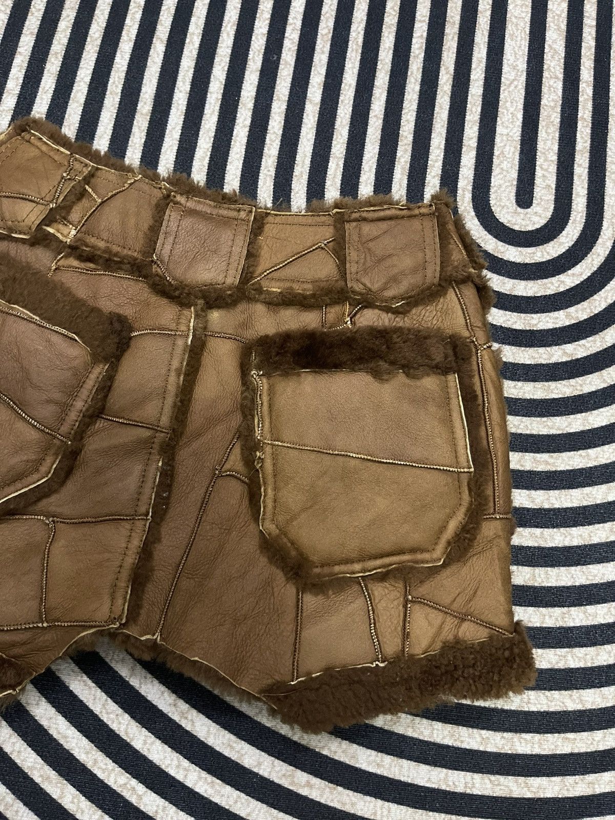Hysteric Glamour 1990s HYSTERIC GLAMOUR ASYMMETRICAL PATCH SHEEPSKIN LEATHER Size 26" / US 2 / IT 38 - 15 Thumbnail