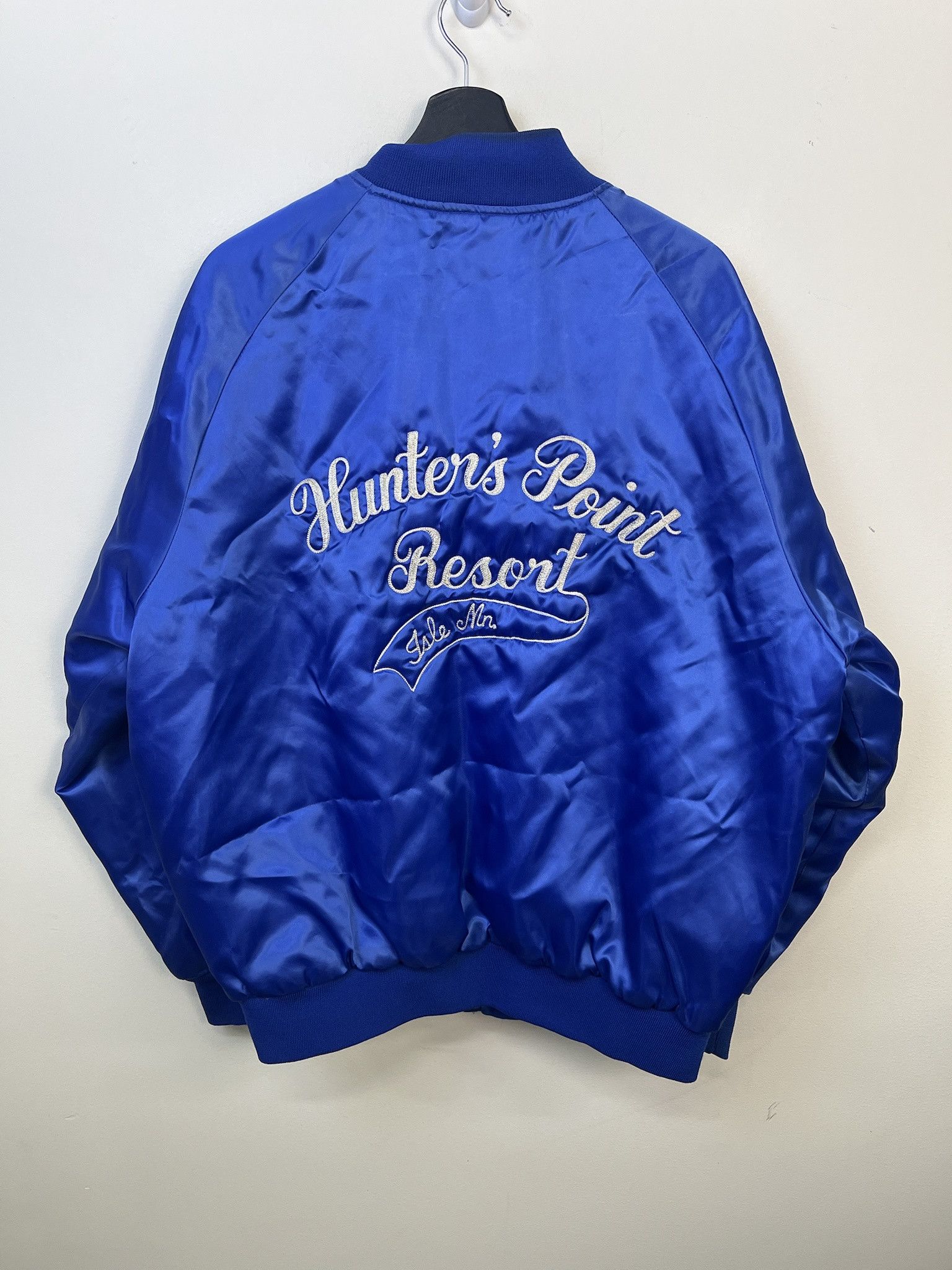 Vintage Vintage Satin Puffer Snap Jacket Hunter's Point Minnesota Jacket Size XL Size US XL / EU 56 / 4 - 1 Thumbnail