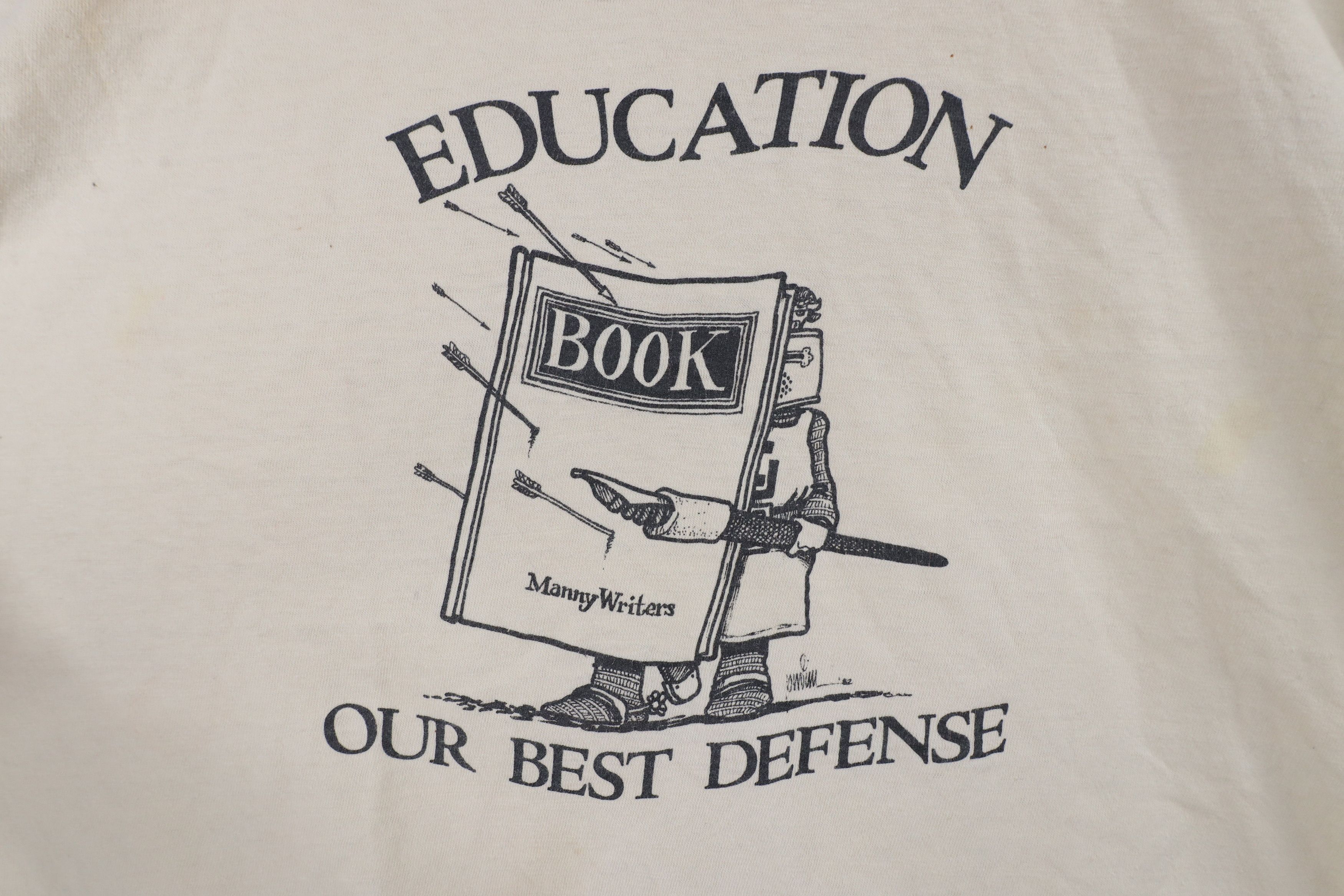 Vintage Vintage 80s Education Best Defense Short Sleeve T-Shirt USA Size US S / EU 44-46 / 1 - 4 Thumbnail