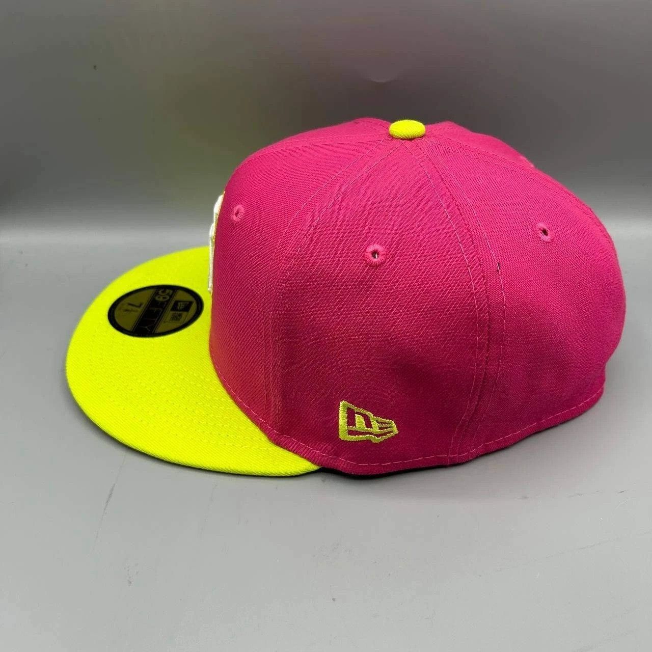 New Era New York Yankees Hat Men 7 1/4 Pink Yellow Fitted Cap New Size ONE SIZE - 6 Thumbnail