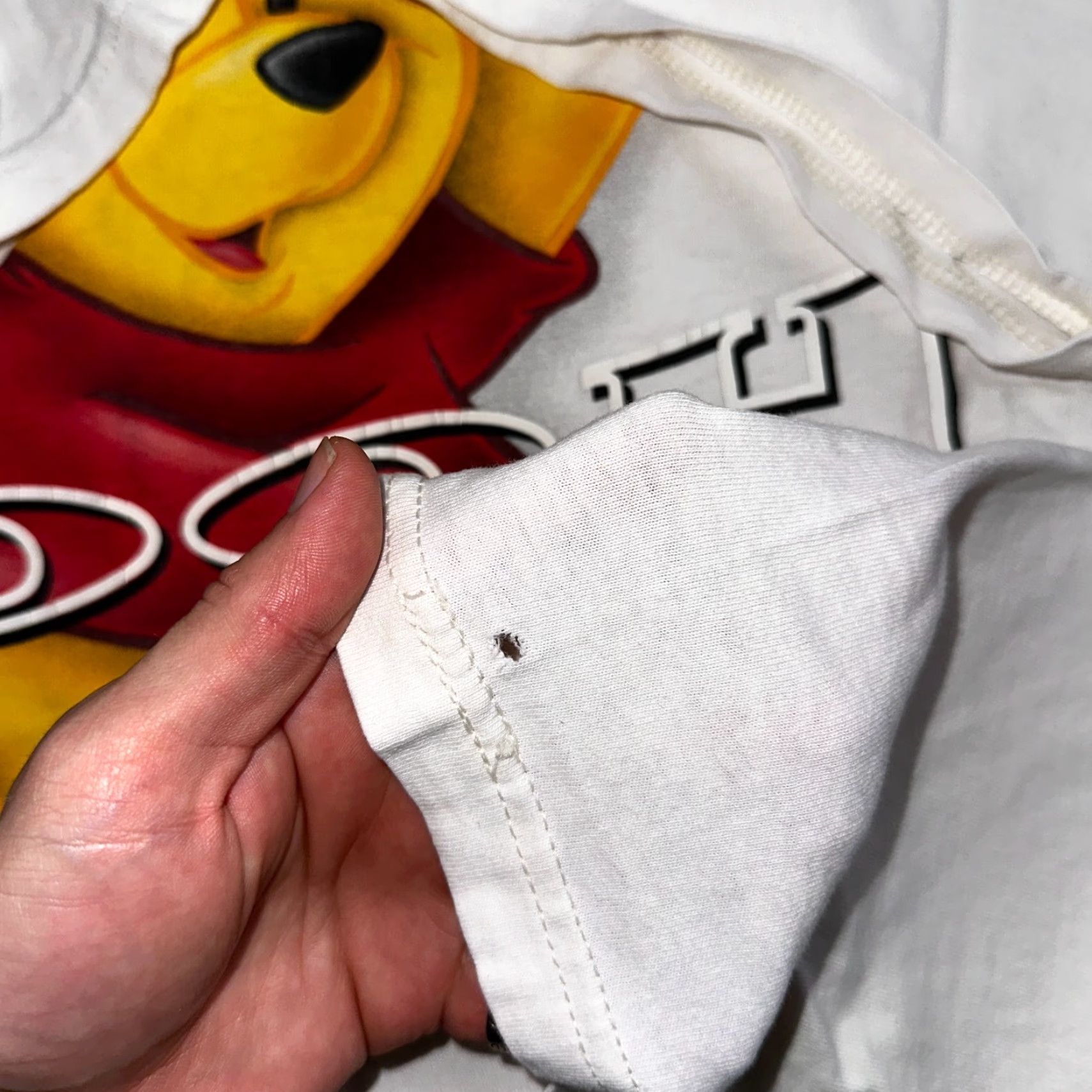 Disney VINTAGE Disney Winnie the Pooh Happy VTG T Shirt Disneyland Bear 2XL White Men Crew Neck Short Sleeve Graphic Print Shirt Vintage 70s 80s 90s Theme Size US XXL / EU 58 / 5 - 4 Thumbnail