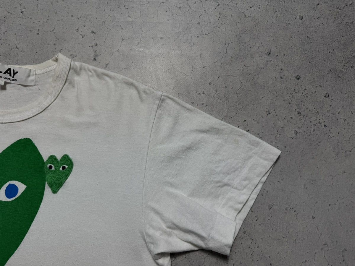Comme des Garcons PLAY Play Comme Des Garcons Luxury Big Logo T-Shirt White Size US L / EU 52-54 / 3 - 2 Thumbnail