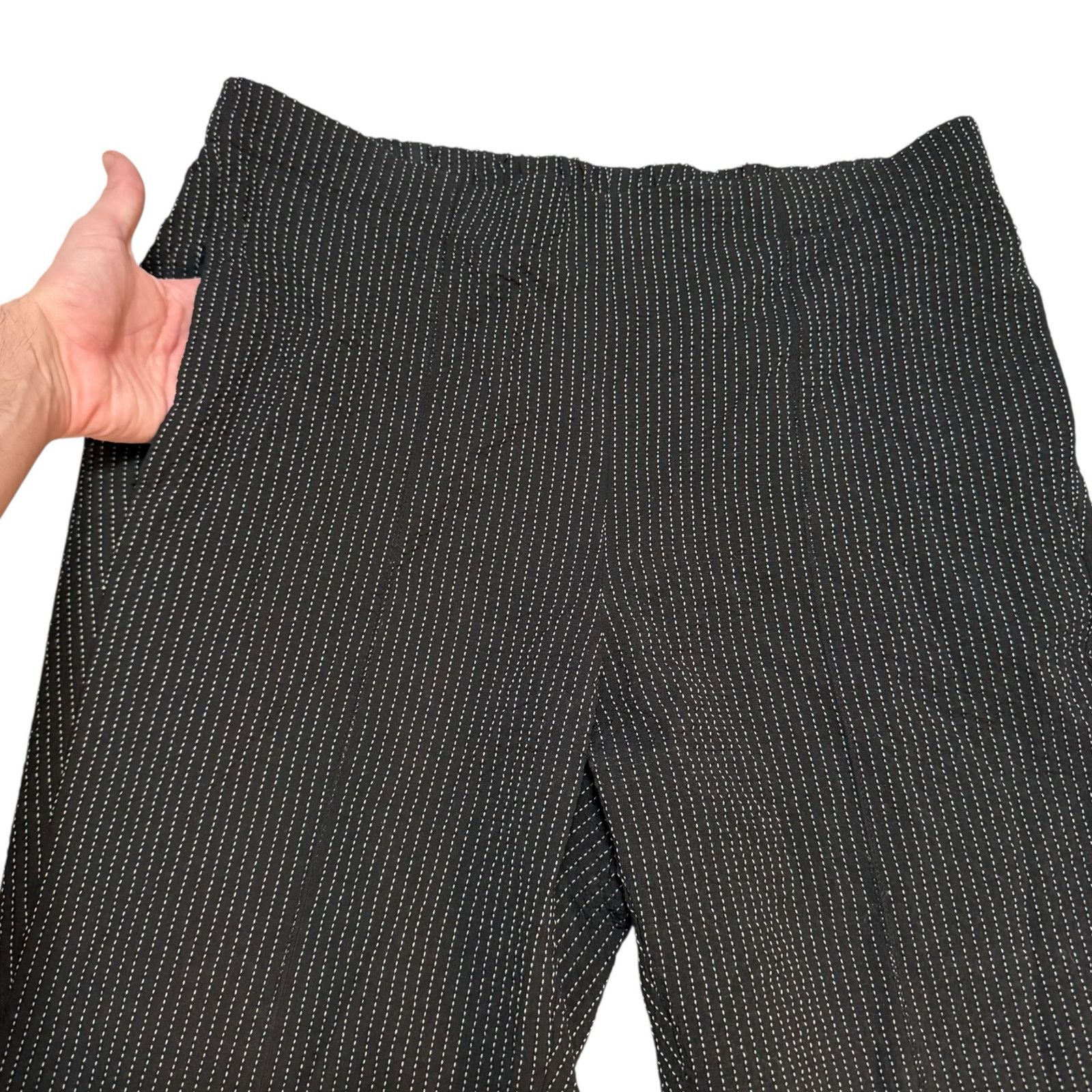 Habitat Habitat Tulip Crop Pants Pinstripe Black & White Size Medium Size 33" - 2 Thumbnail