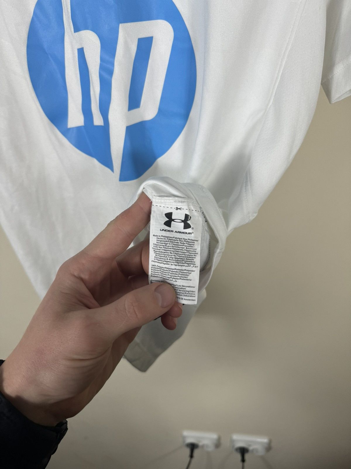 Under Armour 2013 Tottenham London Under Armour Jersey Size US M / EU 48-50 / 2 - 3 Thumbnail
