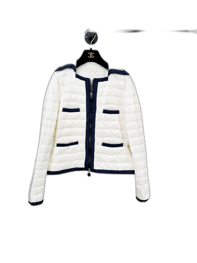 Moncler Moncler Lightweight Down Jacket Size One Size S / US 4 / IT 40 - 1 Thumbnail