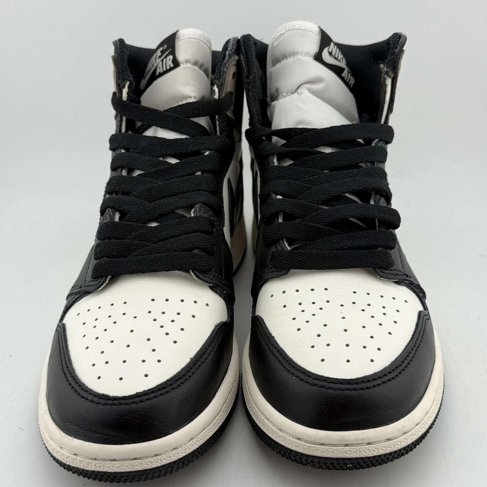 Nike Nike Air Jordan 1 Retro High OG Mocha 4.5Y Size US 5 / EU 37 - 3 Thumbnail