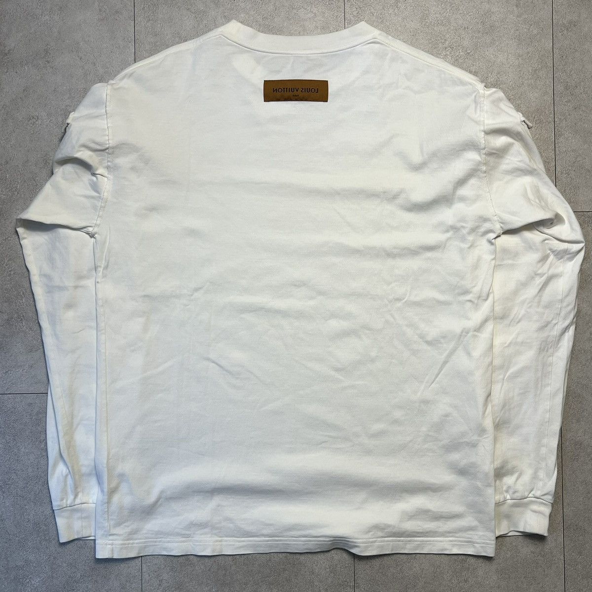 Louis Vuitton × Virgil Abloh Louis vuitton Multi Pocket Long Sleeve T Shirt Virgil Abloh Size US L / EU 52-54 / 3 - 2 Thumbnail