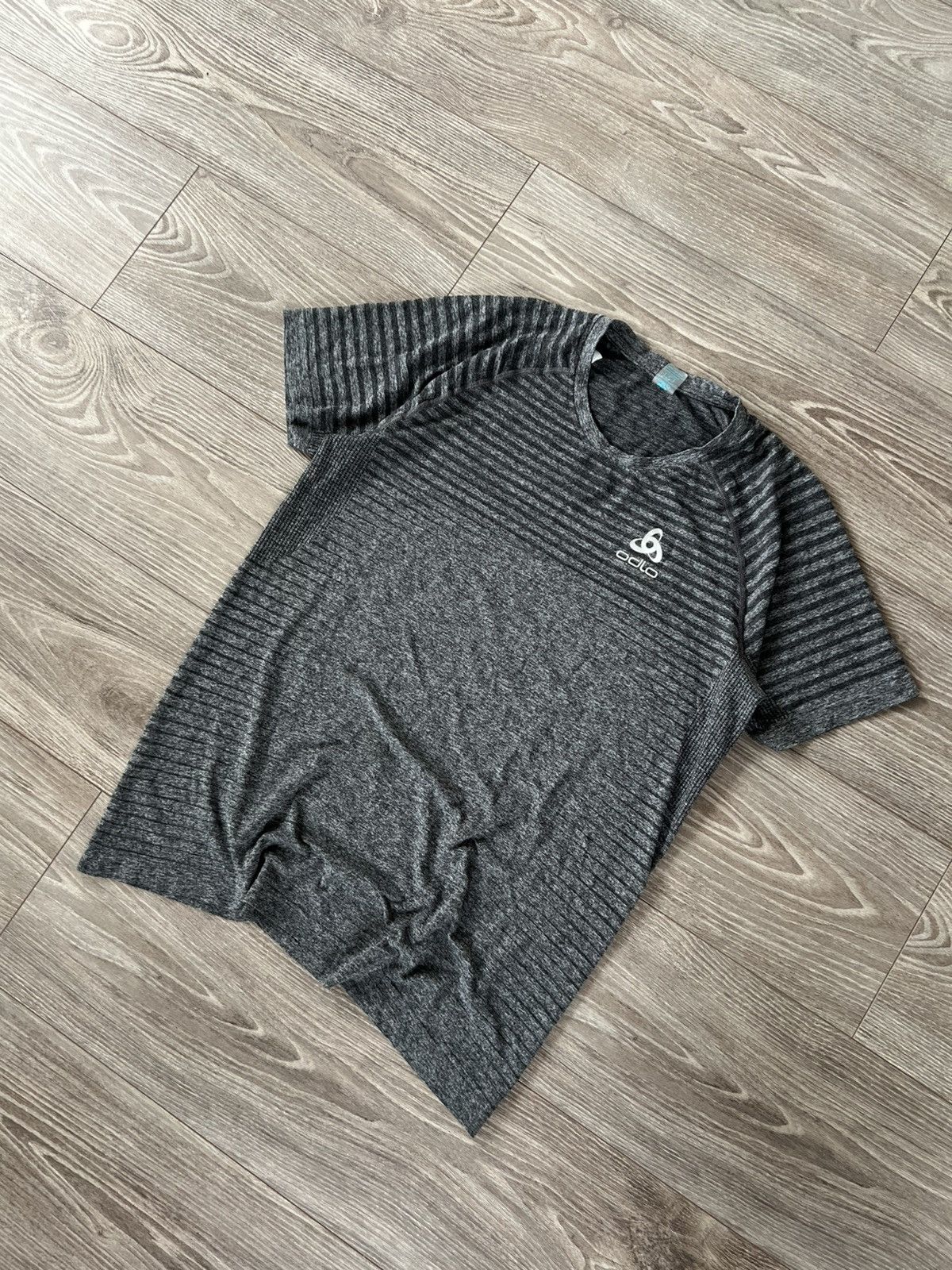 Other Odlo New Collections Gorpcore Lite Polyester Tee Size US L / EU 52-54 / 3 - 6 Thumbnail