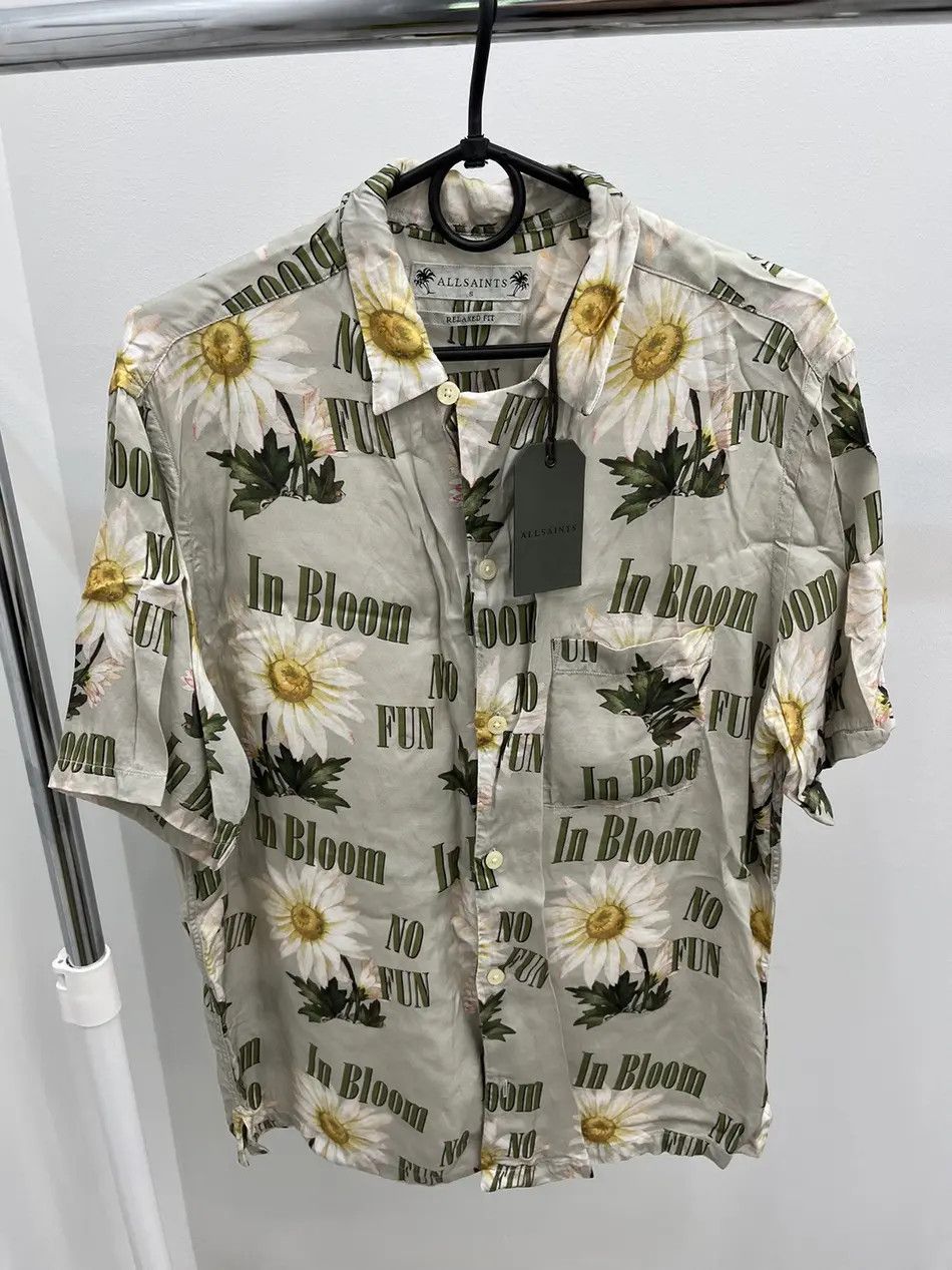 Allsaints Allsaints In Bloom Daisy Printed Viscose Hawaiian Shirt Size US S / EU 44-46 / 1 - 1 Thumbnail