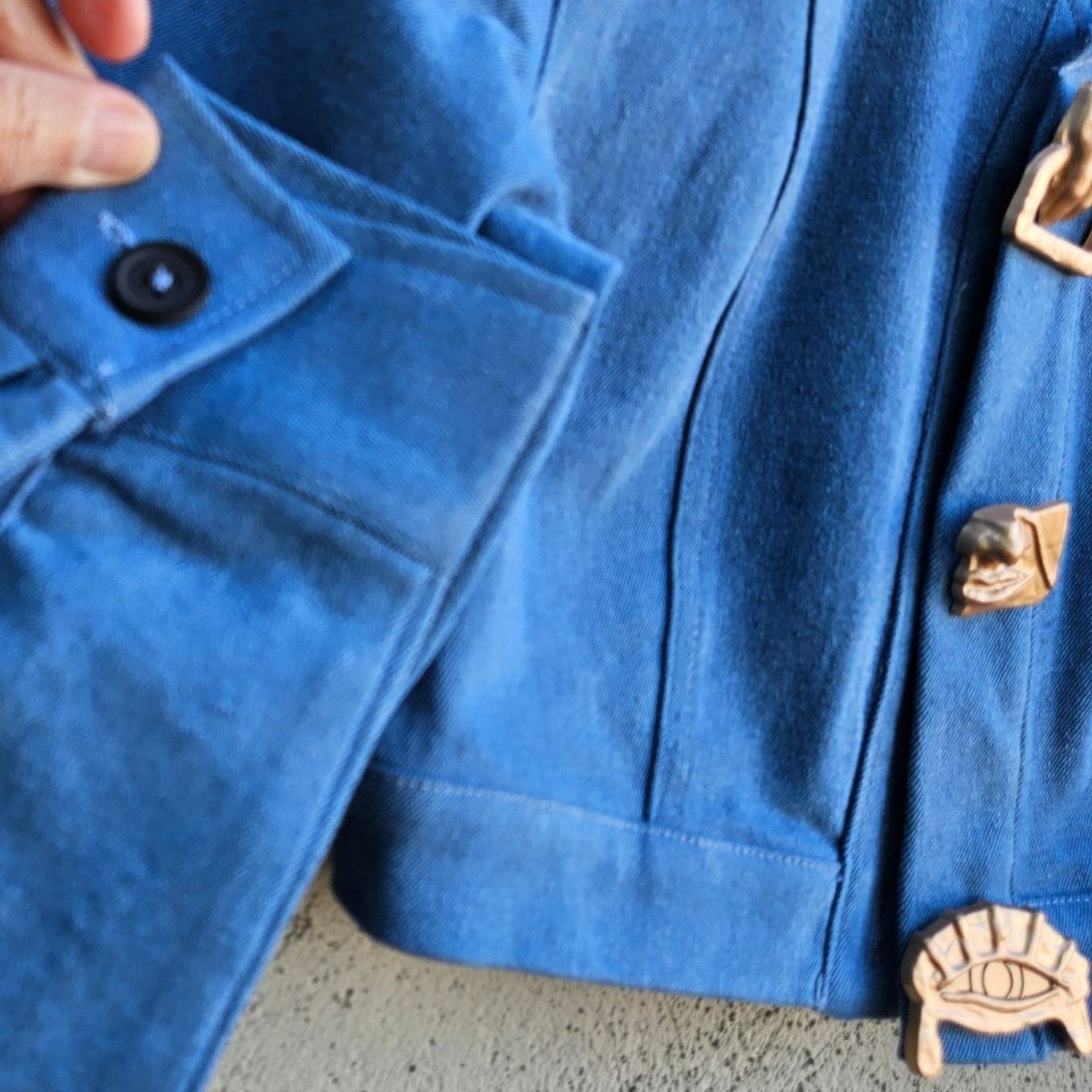 Other Oops Blue Cropped Denim Jacket Sculptural Gold Buttons Size Size S / US 4 / IT 40 - 13 Thumbnail