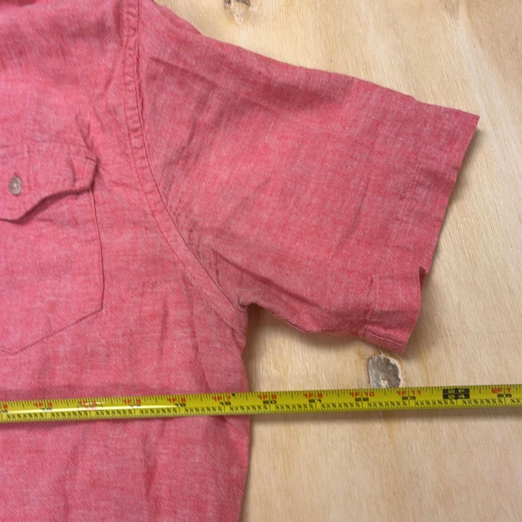 Old Navy Old Navy Shirt Mens Medium Red Linen Blend Short Sleeve Slim Button Up Casual Size US M / EU 48-50 / 2 - 5 Thumbnail