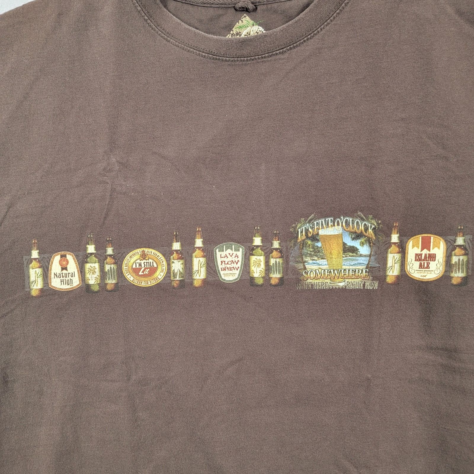 Other Newport Blue Graphic Beer O Clock Brown Tshirt Sz XXL (416) Size US XXL / EU 58 / 5 - 2 Thumbnail