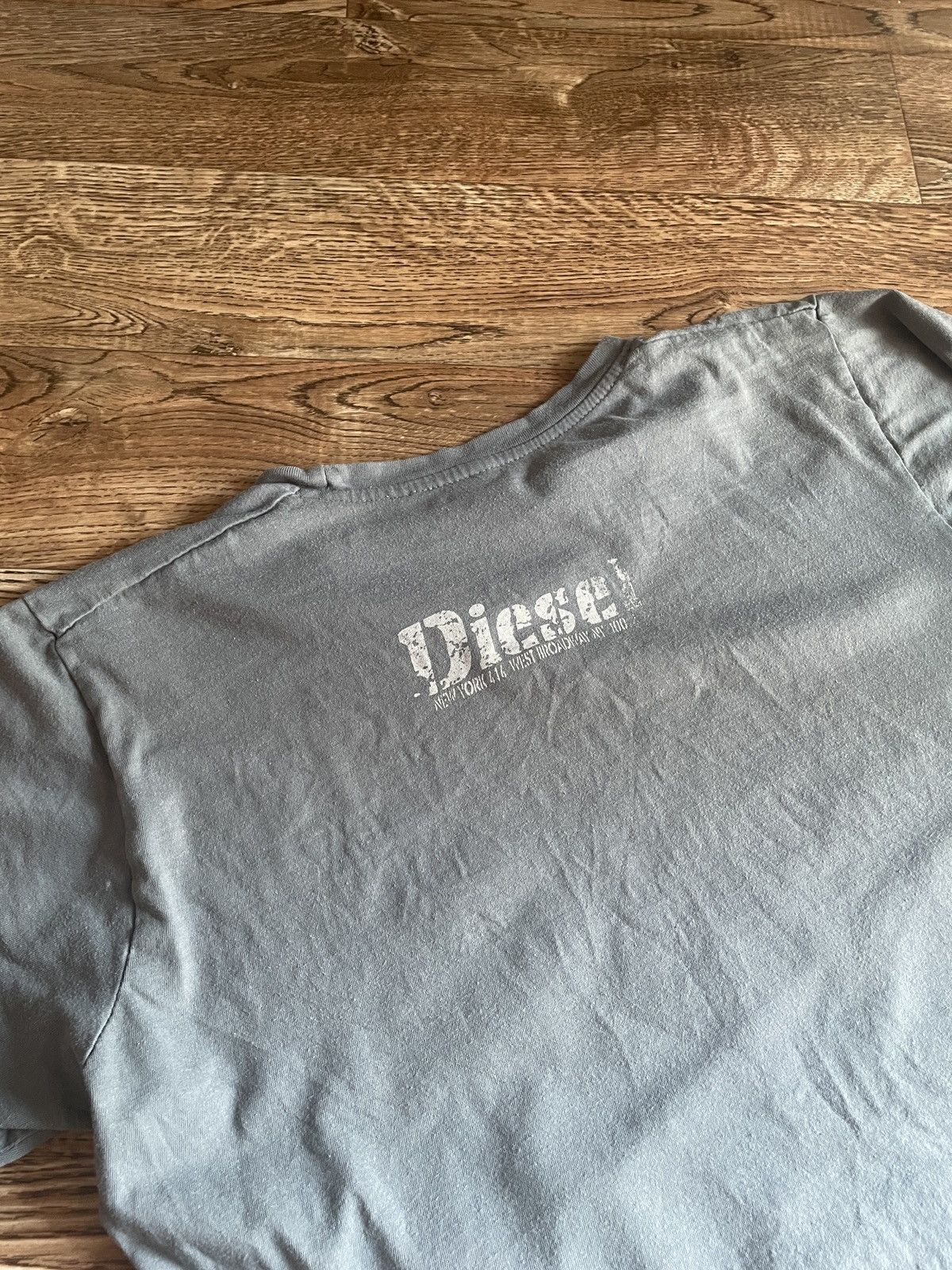 Diesel 90s Diesel Vintage T-Shirt Avant Garde Big Logo Size US XL / EU 56 / 4 - 6 Thumbnail