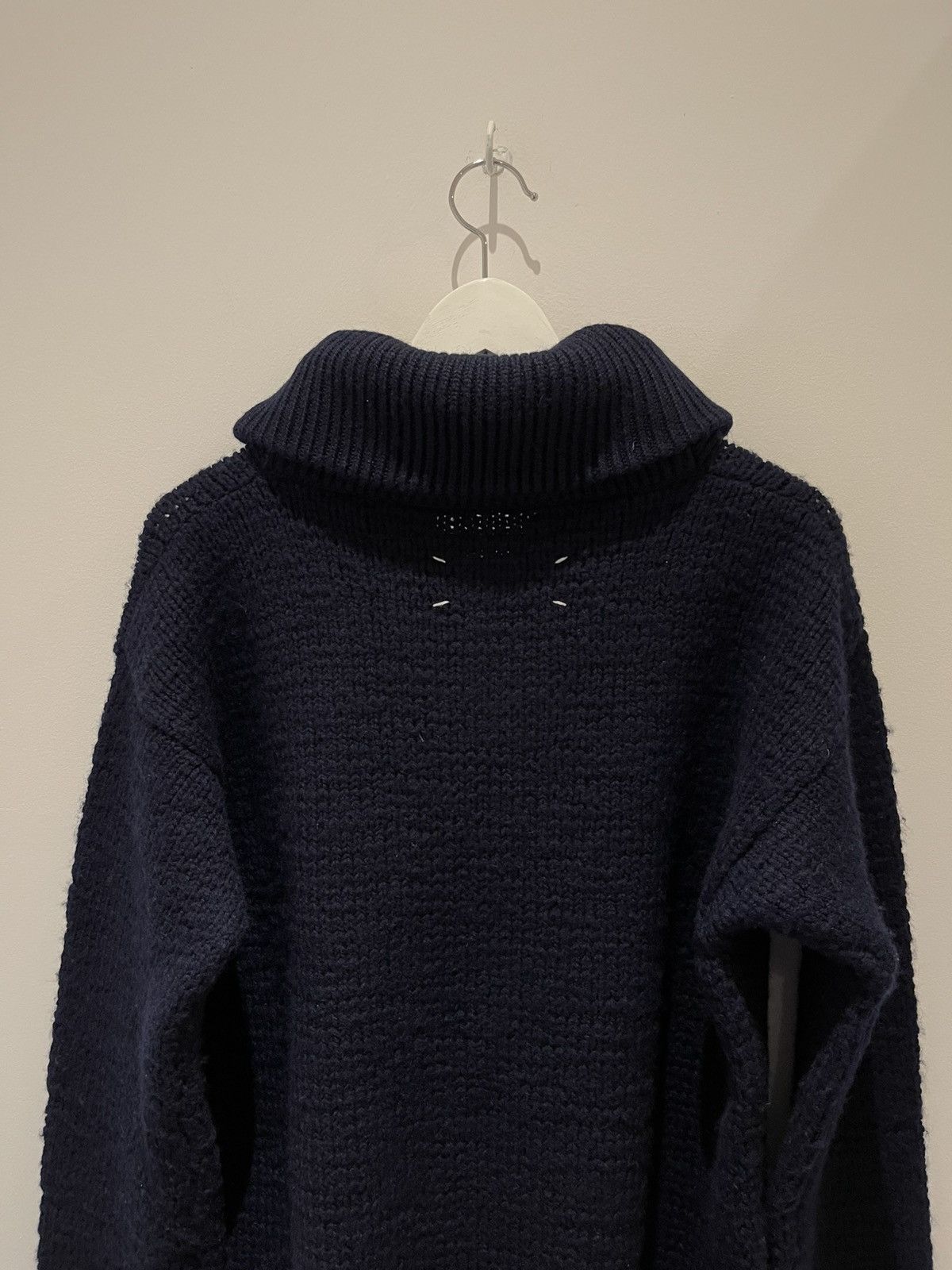 Maison Margiela Maison Margiela AW06 Navy Wool Shawl Collar Knit Sweater Size US L / EU 52-54 / 3 - 16 Thumbnail