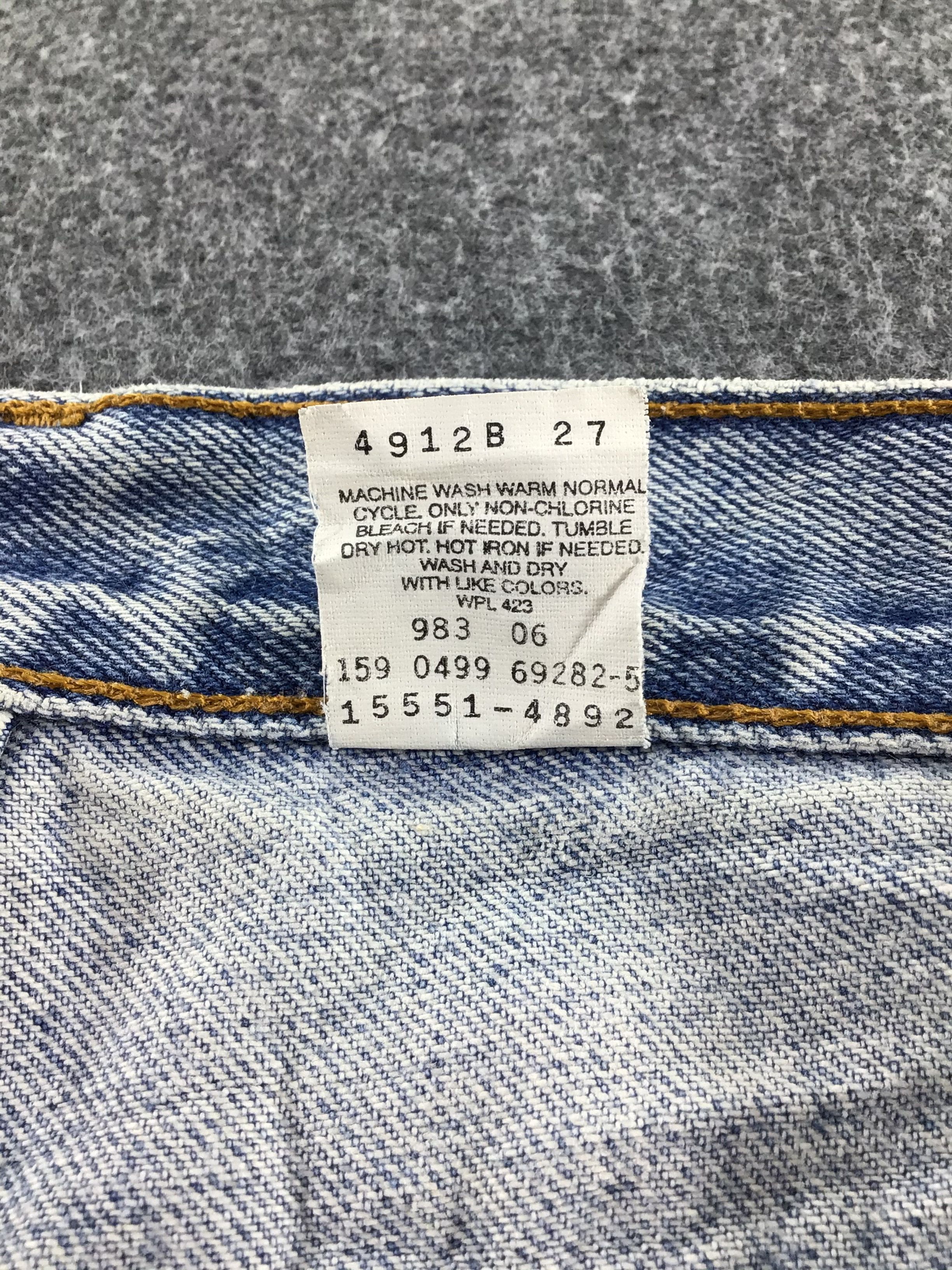 Levi's Vintage Levis 550 Jeans Faded Blue Denim -J580 Size US 34 / EU 50 - 10 Thumbnail