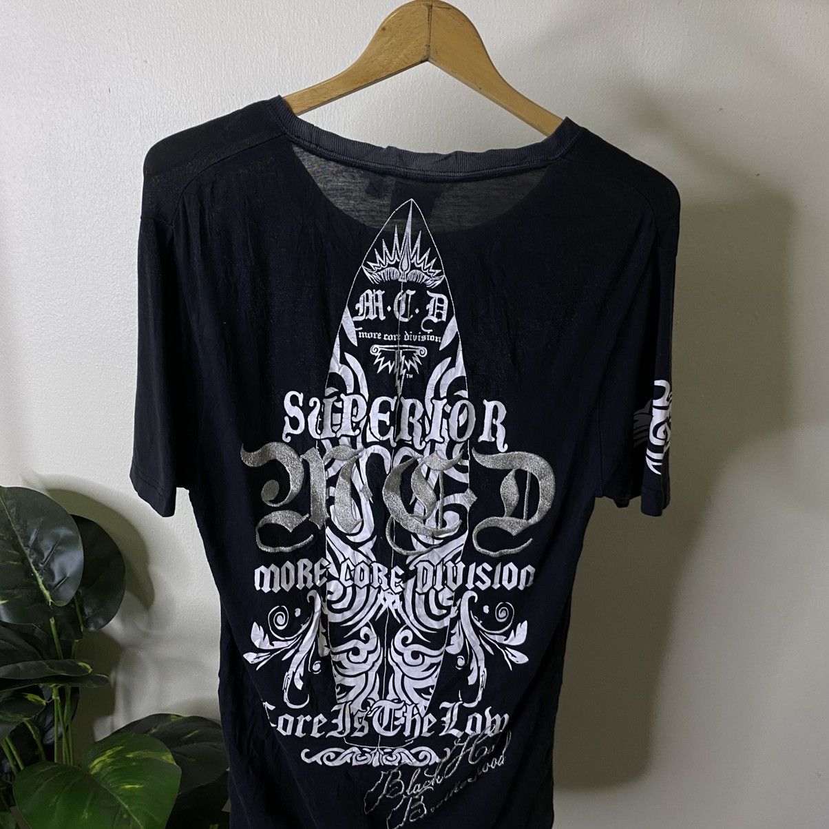 Vintage Y2K MCD More Core Division Surf Affliction Design T Shirt Size US S / EU 44-46 / 1 - 2 Thumbnail