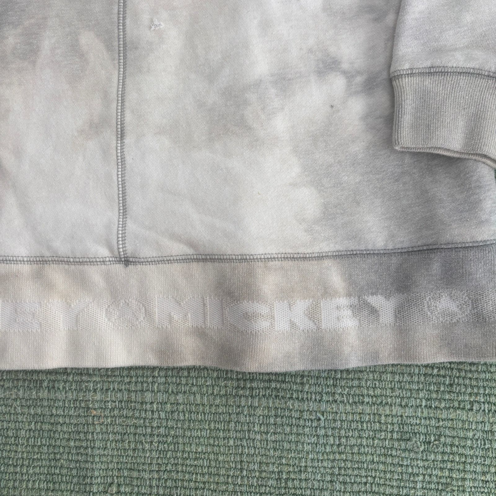 Disney × Vintage Vintage embroidered thrashed mickey mouse grunge sweatshirt Size US M / EU 48-50 / 2 - 2 Thumbnail