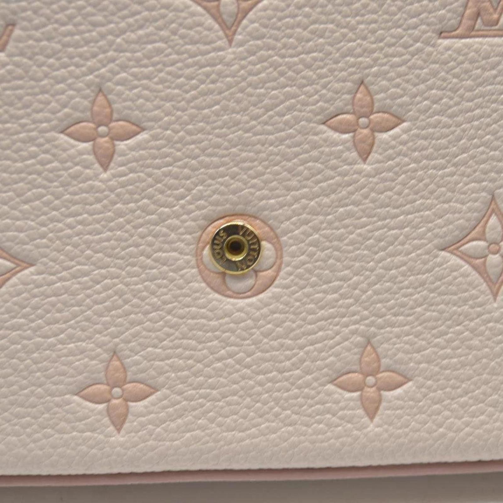 Louis Vuitton Louis Vuitton House's signature Monogram Pochette Felicie Size ONE SIZE - 4 Thumbnail