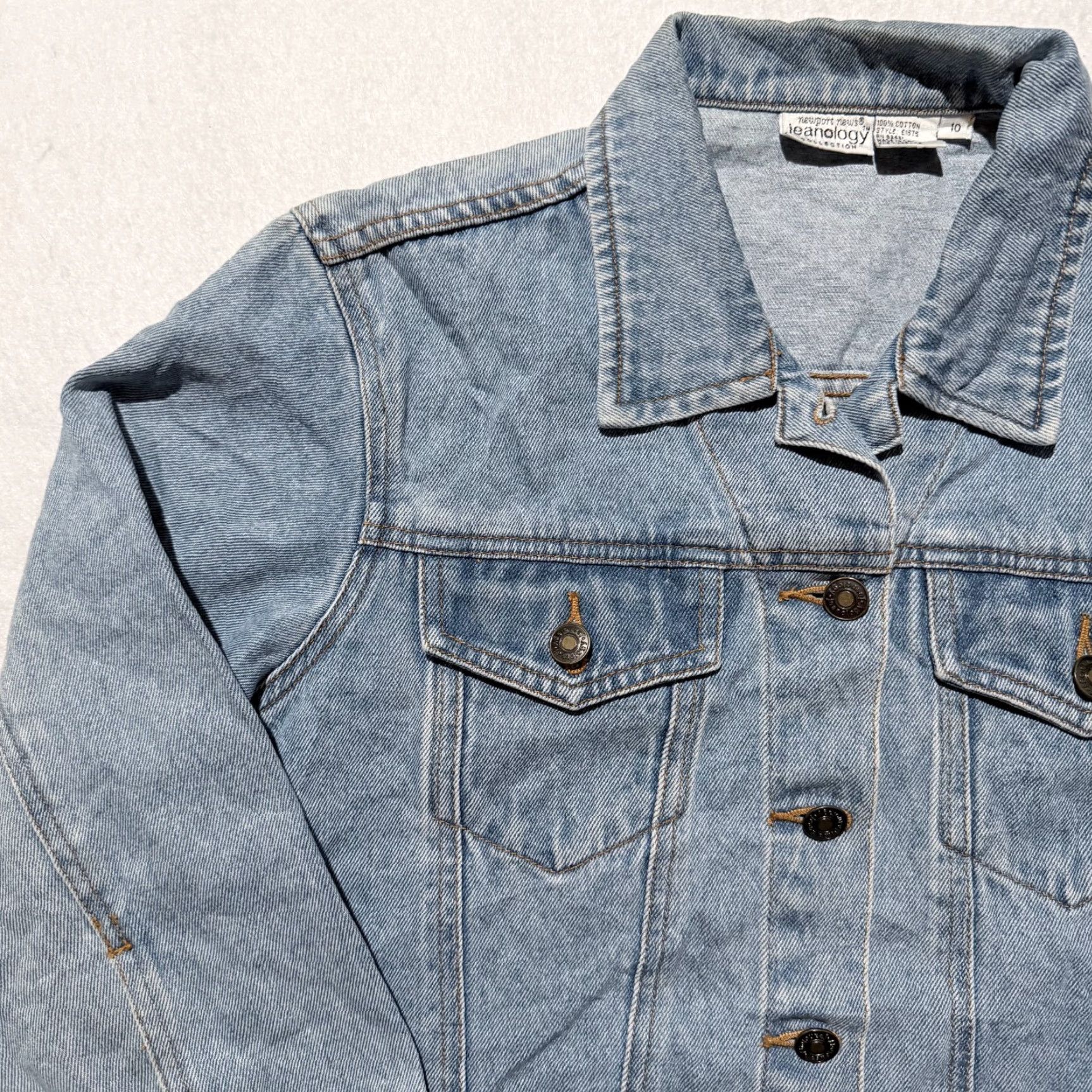 Vintage Vintage Newport News Jeanology Denim Trucker Jacket Blue Classic Women's Size 10 Size 32" / US 10 / IT 46 - 3 Thumbnail