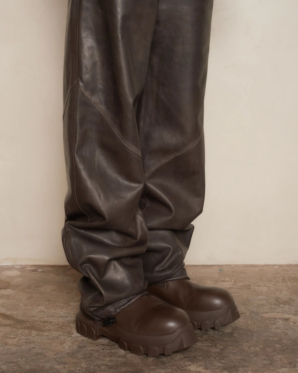 Acne Studios Acne Studios Brown Casual Leather Trousers Size 26" / US 2 / IT 38 - 3 Thumbnail