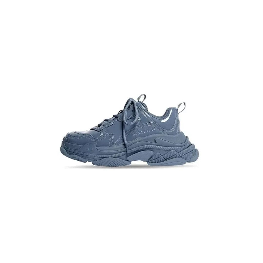 Balenciaga o1bcso1str1224 Triple S Sneakers in Glossy Blue Size US 9 / EU 42 - 1 Thumbnail