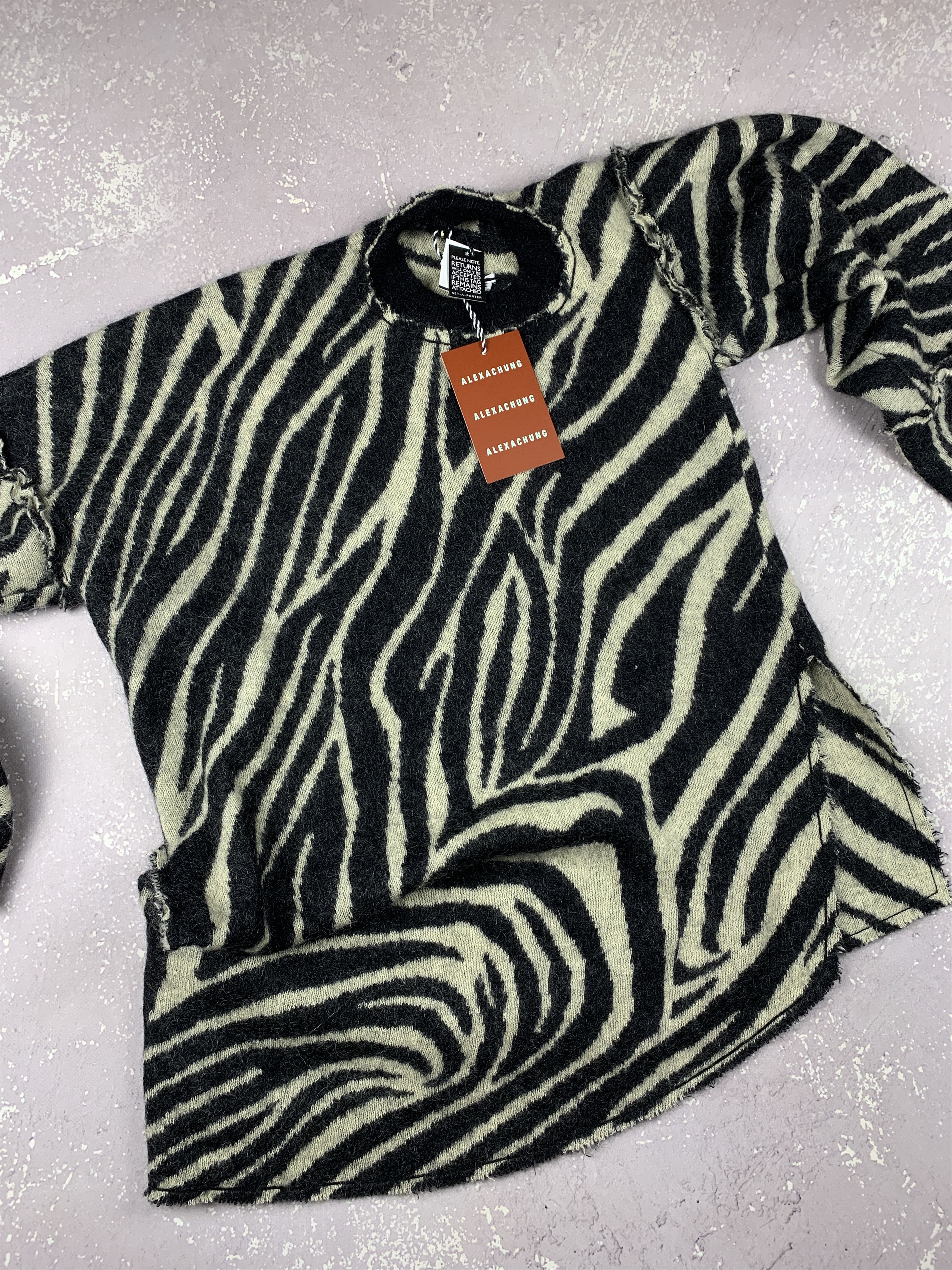 Alexa Chung BNWT $939 Alexa Chung Oversized Zebra Print Mohair Sweater Size S / US 4 / IT 40 - 5 Thumbnail