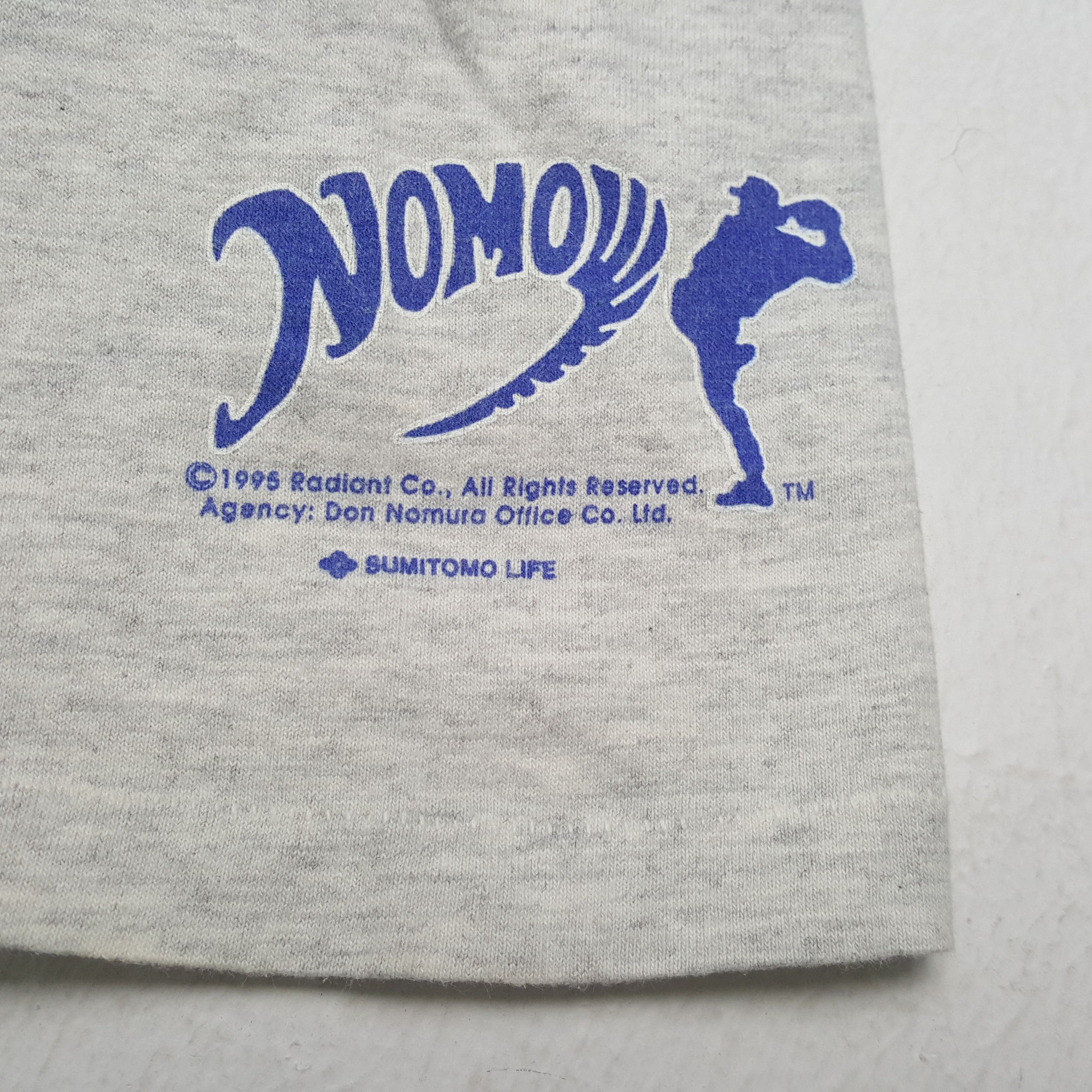 MLB × Vintage Hedio Nomo Professional Baseball Player Vintage Tshirt Size US L / EU 52-54 / 3 - 6 Thumbnail