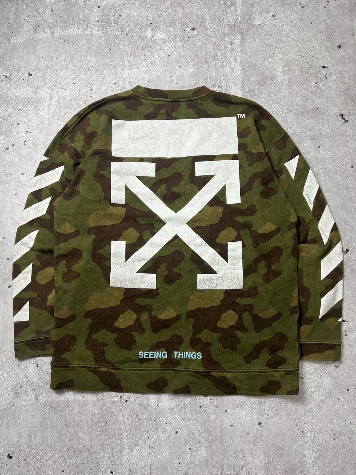 Off white camo crewneck best sale