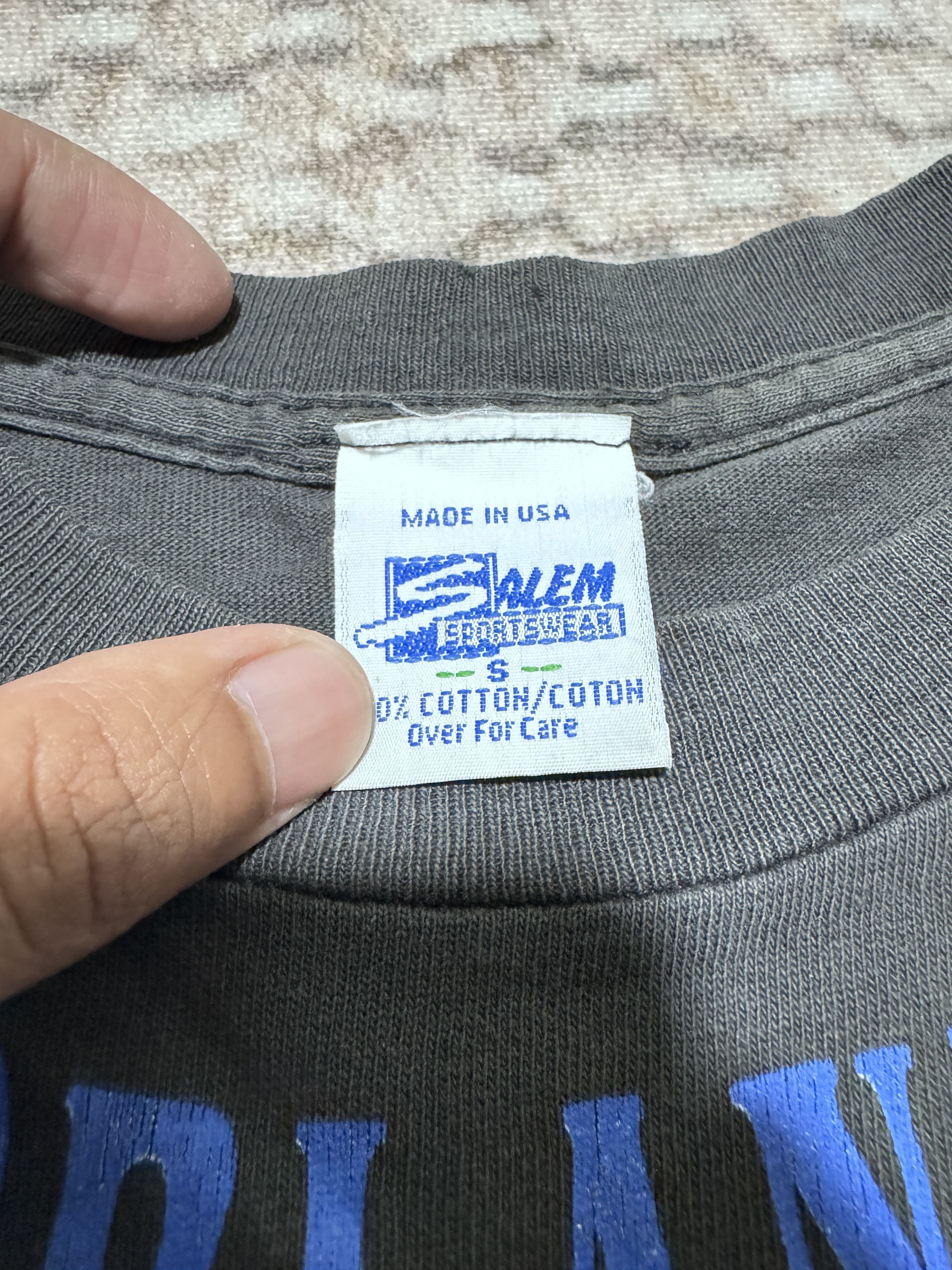Salem Sportswear Vintage 90's Orlando Magic NBA Distressed Sun Faded T shirt Size US S / EU 44-46 / 1 - 6 Thumbnail
