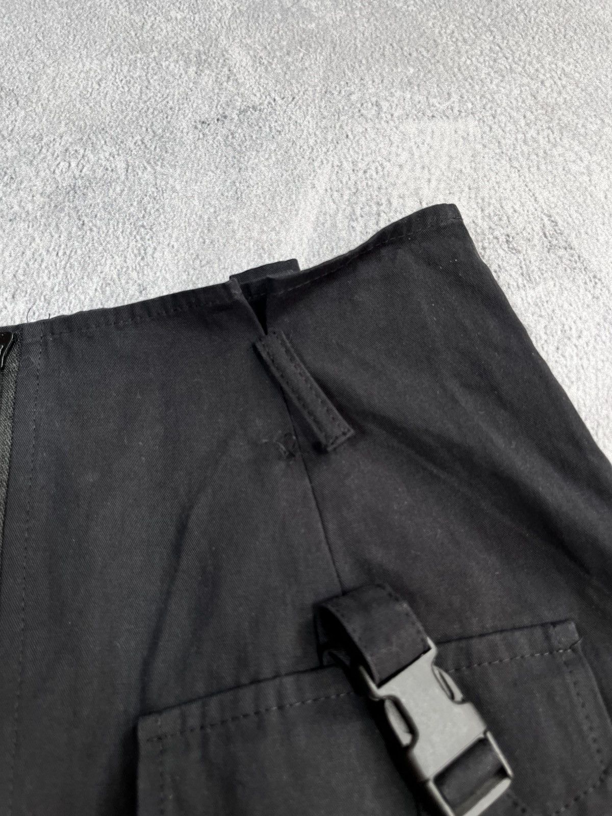 Other Vintage Y2K camo zip mini skirt avantgarde opium style Size 28" / US 6 / IT 42 - 8 Thumbnail