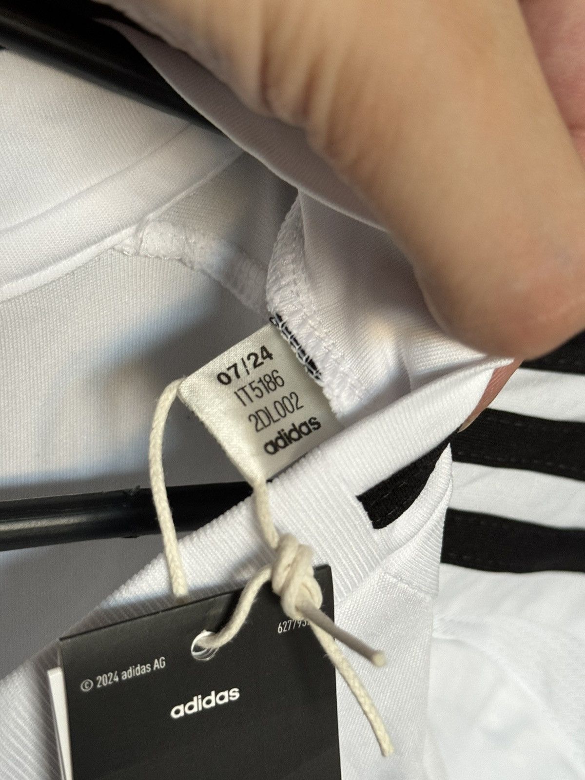 Adidas New KIDS Real Madrid 24/25 Home Bellingham Football Jersey Size US S / EU 44-46 / 1 - 9 Thumbnail