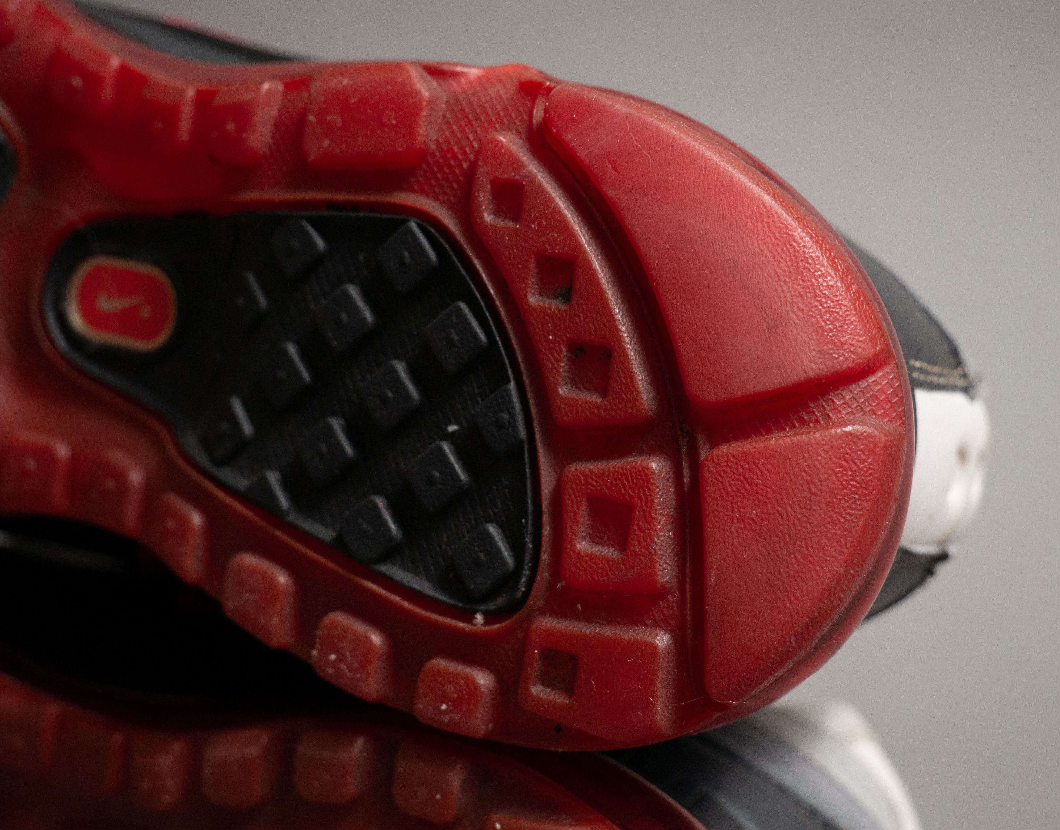 Nike × Vintage Vintage RARE Nike Air Max 24/7 2010 US8.5 Shoes Sneakers Size US 8.5 / EU 41-42 - 8 Thumbnail